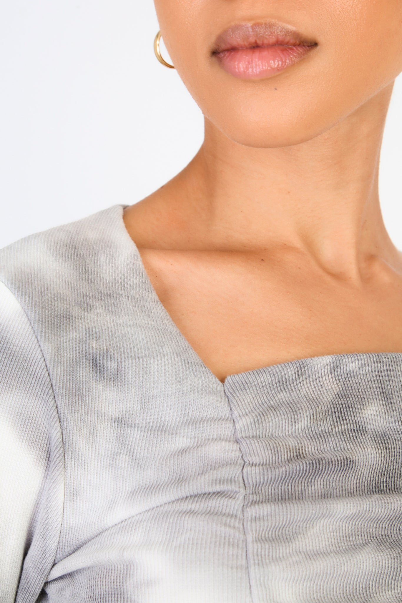 Grey tie dye ruched long sleeve top_3