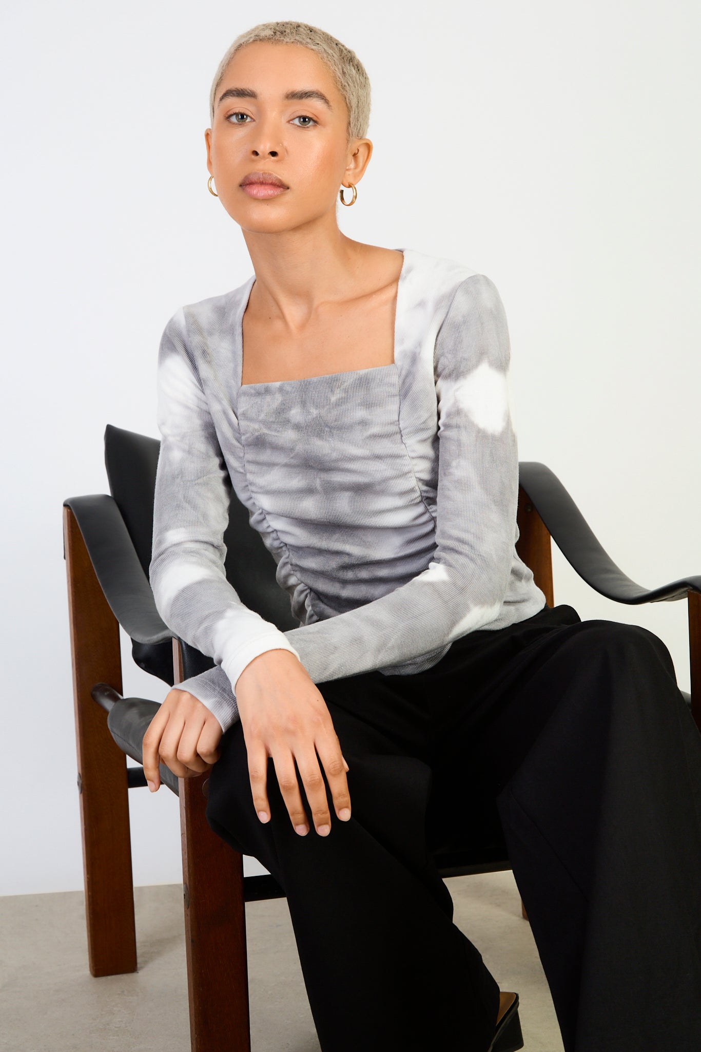 Grey tie dye ruched long sleeve top_5