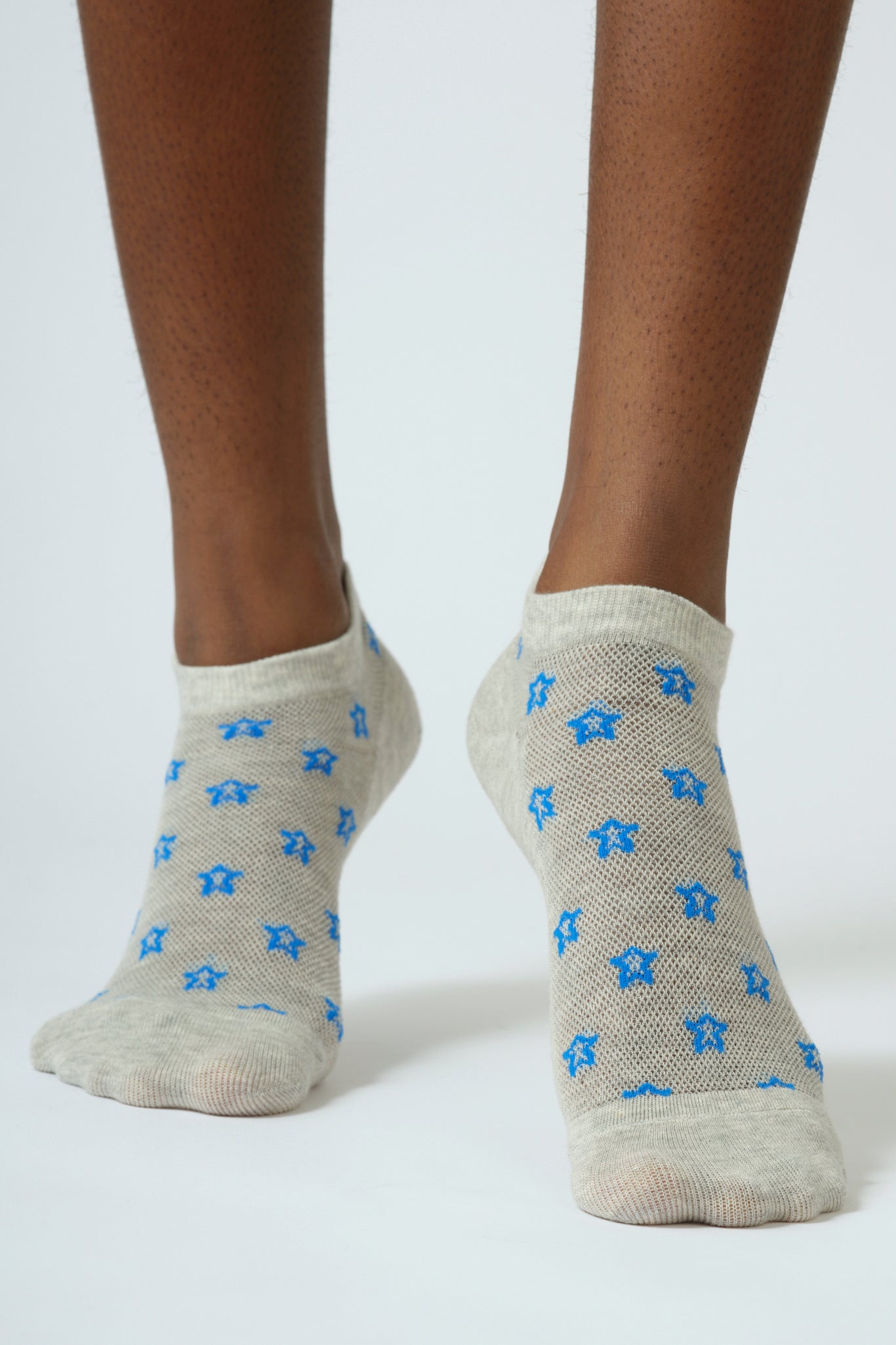 Grey and cobalt blue star ankle socks_2