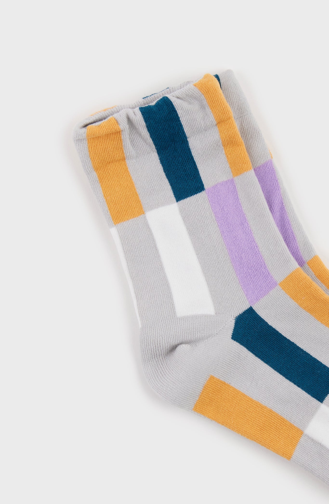 Grey bright rectangles socks_3
