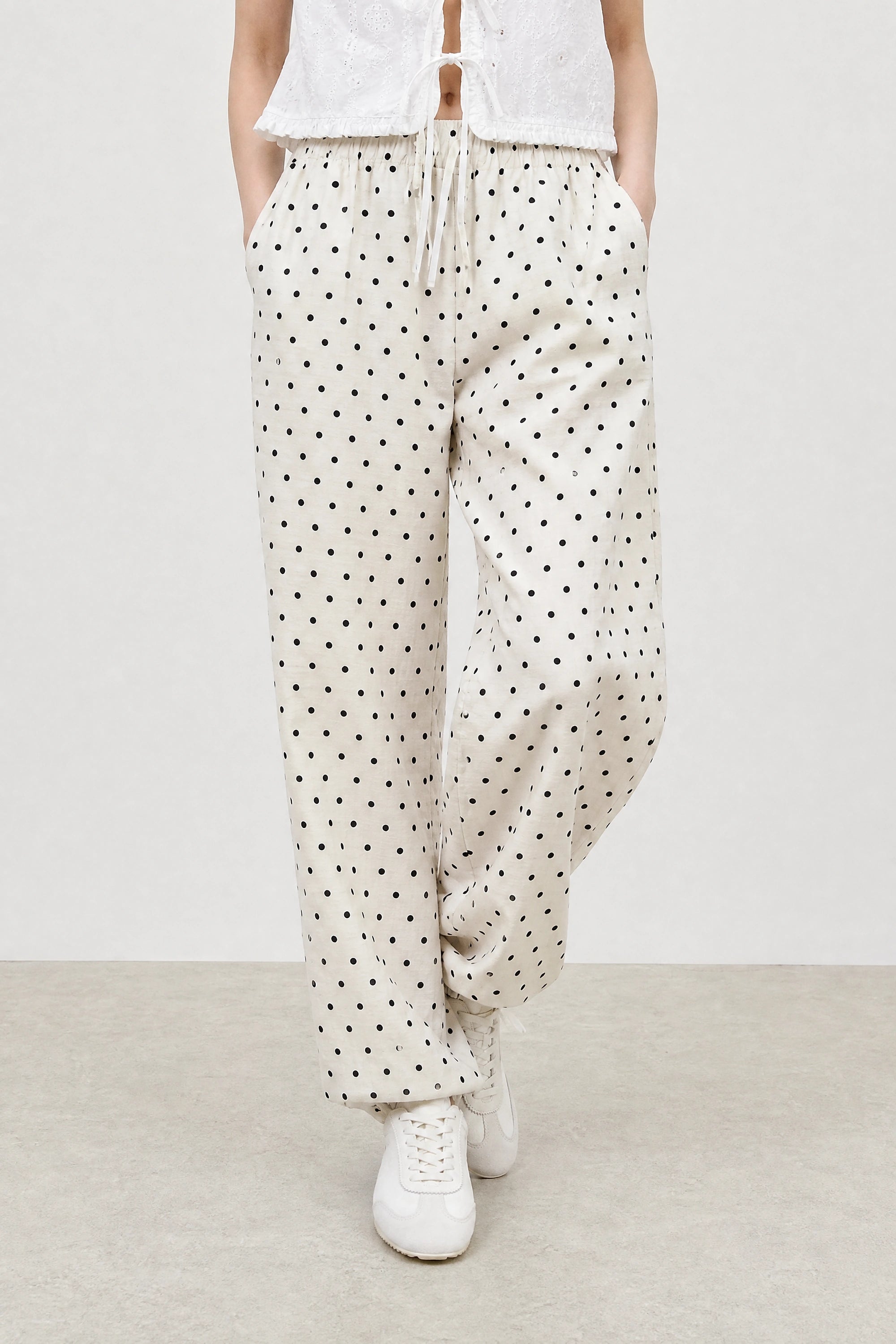 Ivory and black polka dot linen blend slouchy trousers_1