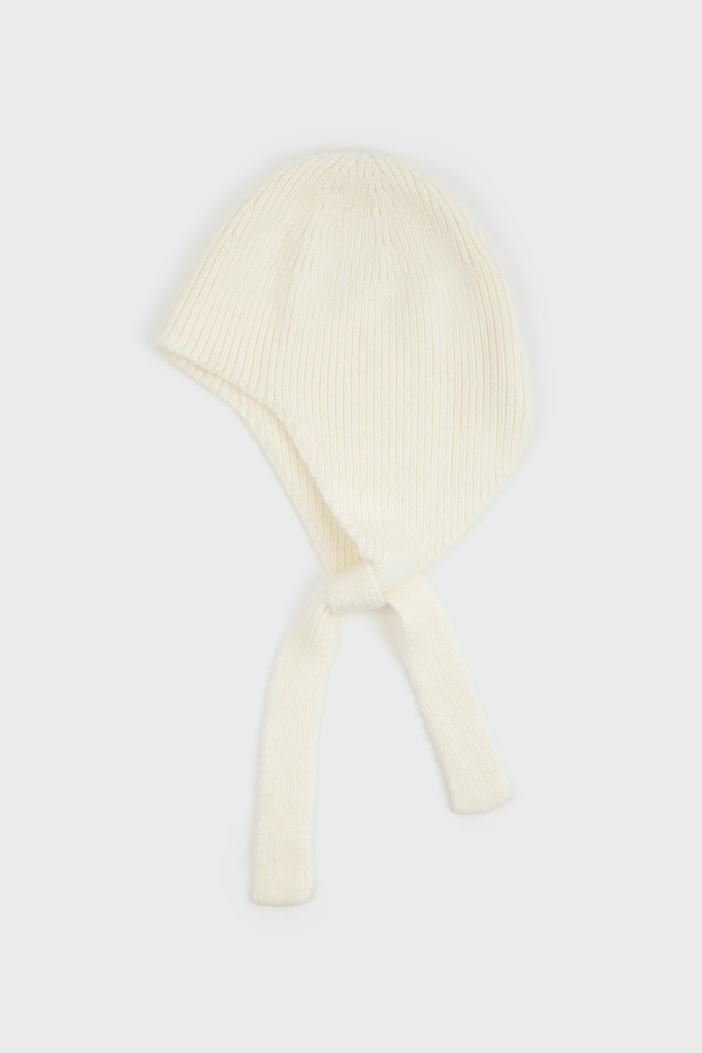 Ivory angora bonnet_1