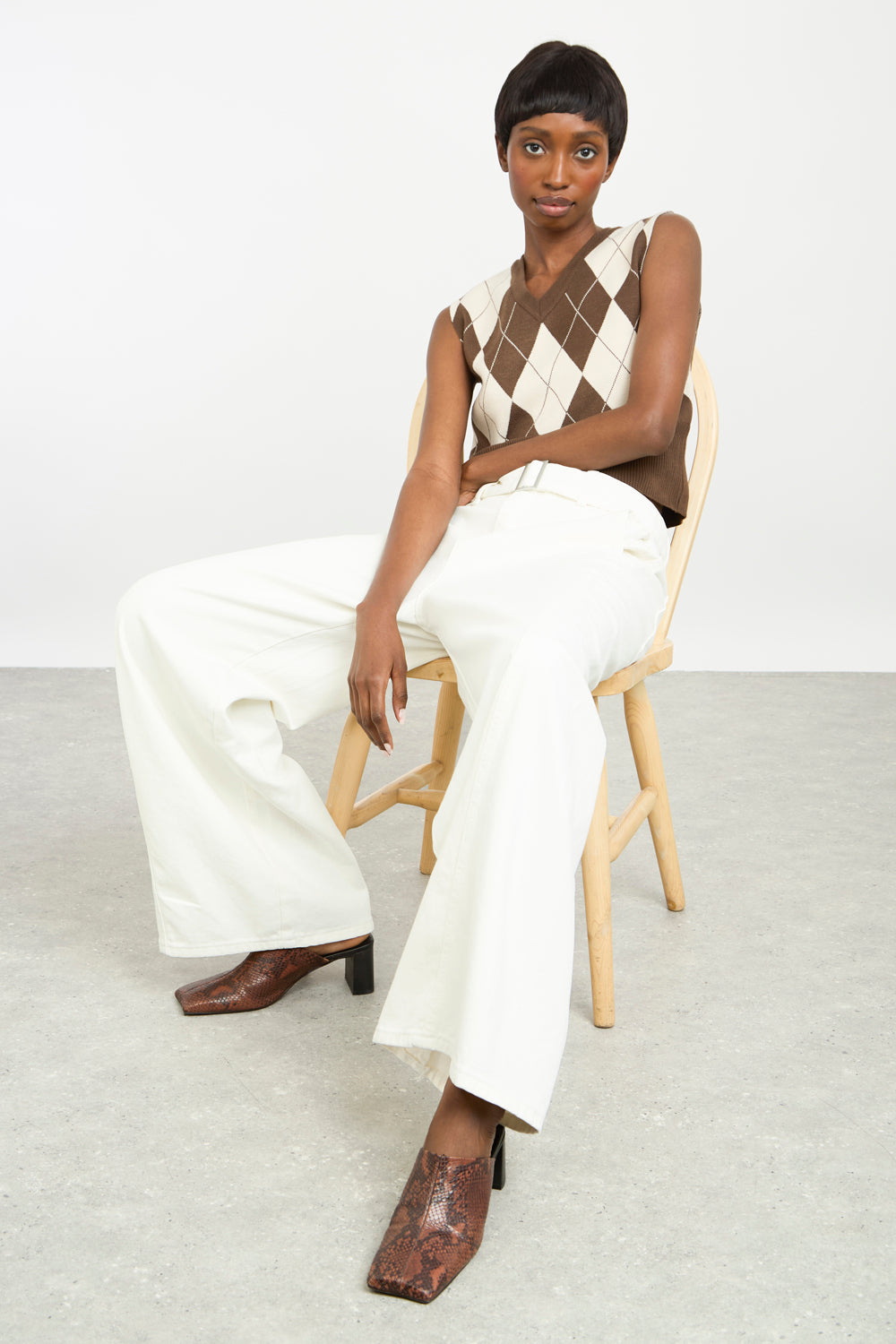 Ivory belted super wide leg jeans_5