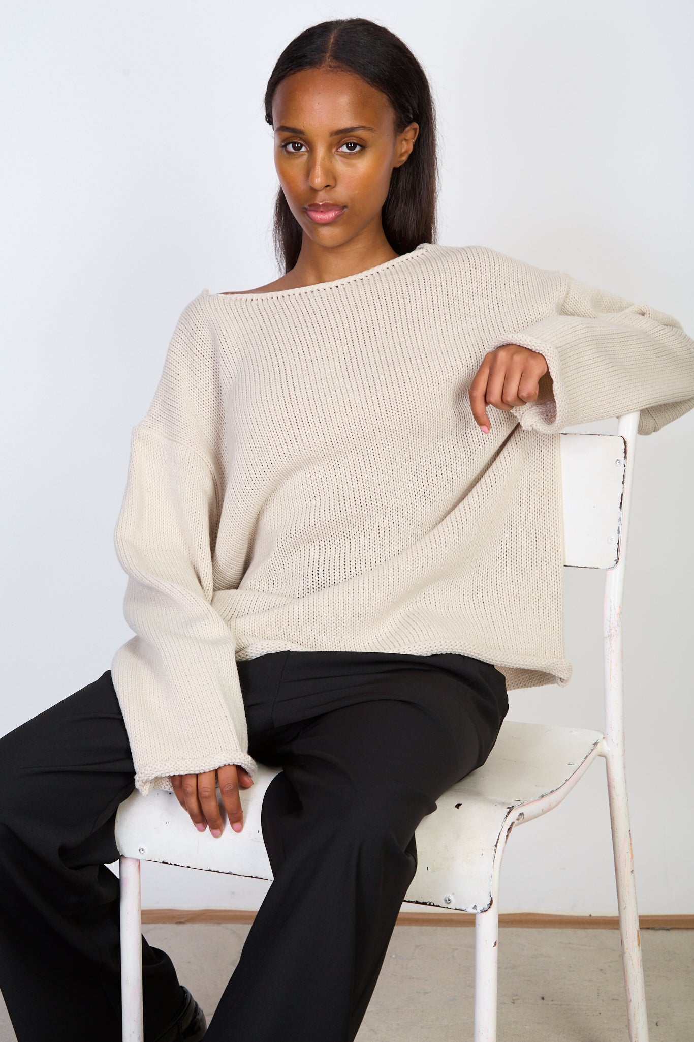 Ivory boat neck long roll hem jumper_5