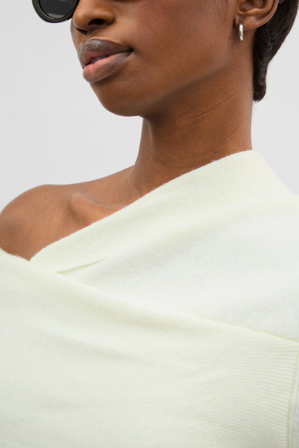 Ivory cross over off the shoulder top_3