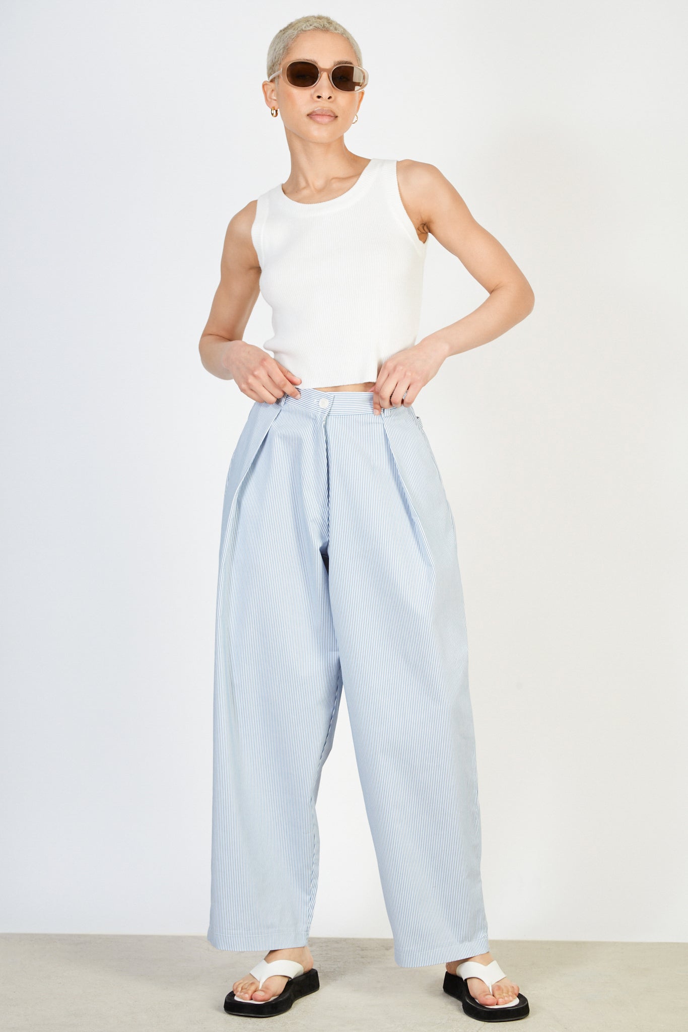 Ivory fitted knit tank_4