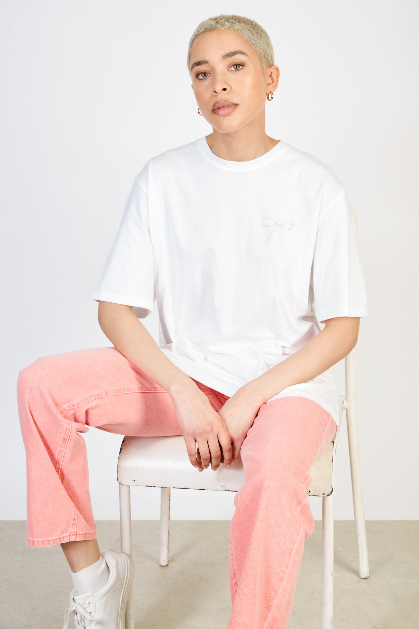 Ivory giant pink bow print t-shirt_5