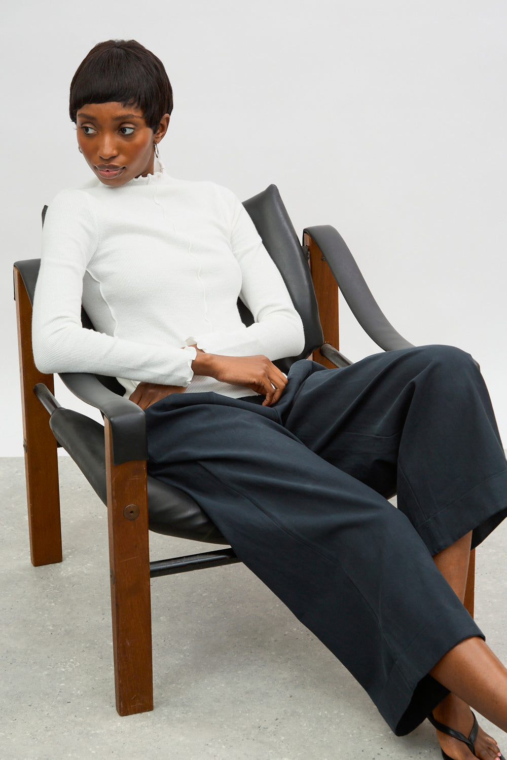 Ivory ribbed ruffle trim long sleeved top_5