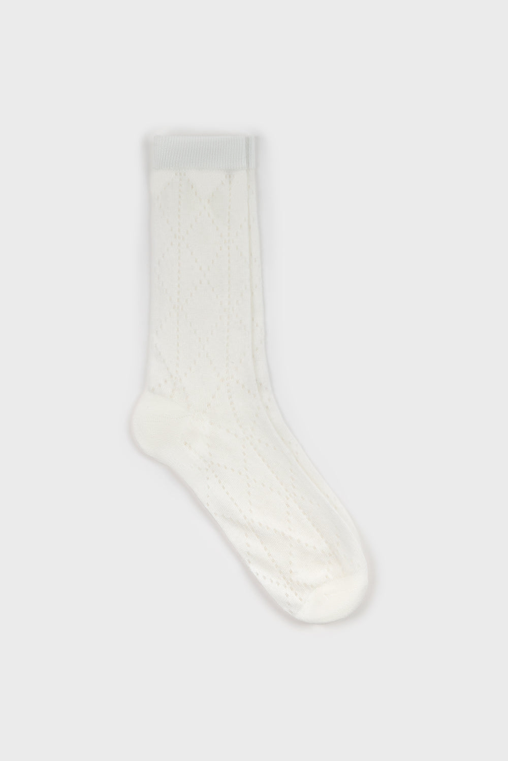 Ivory semi sheer dotted diamond socks_3