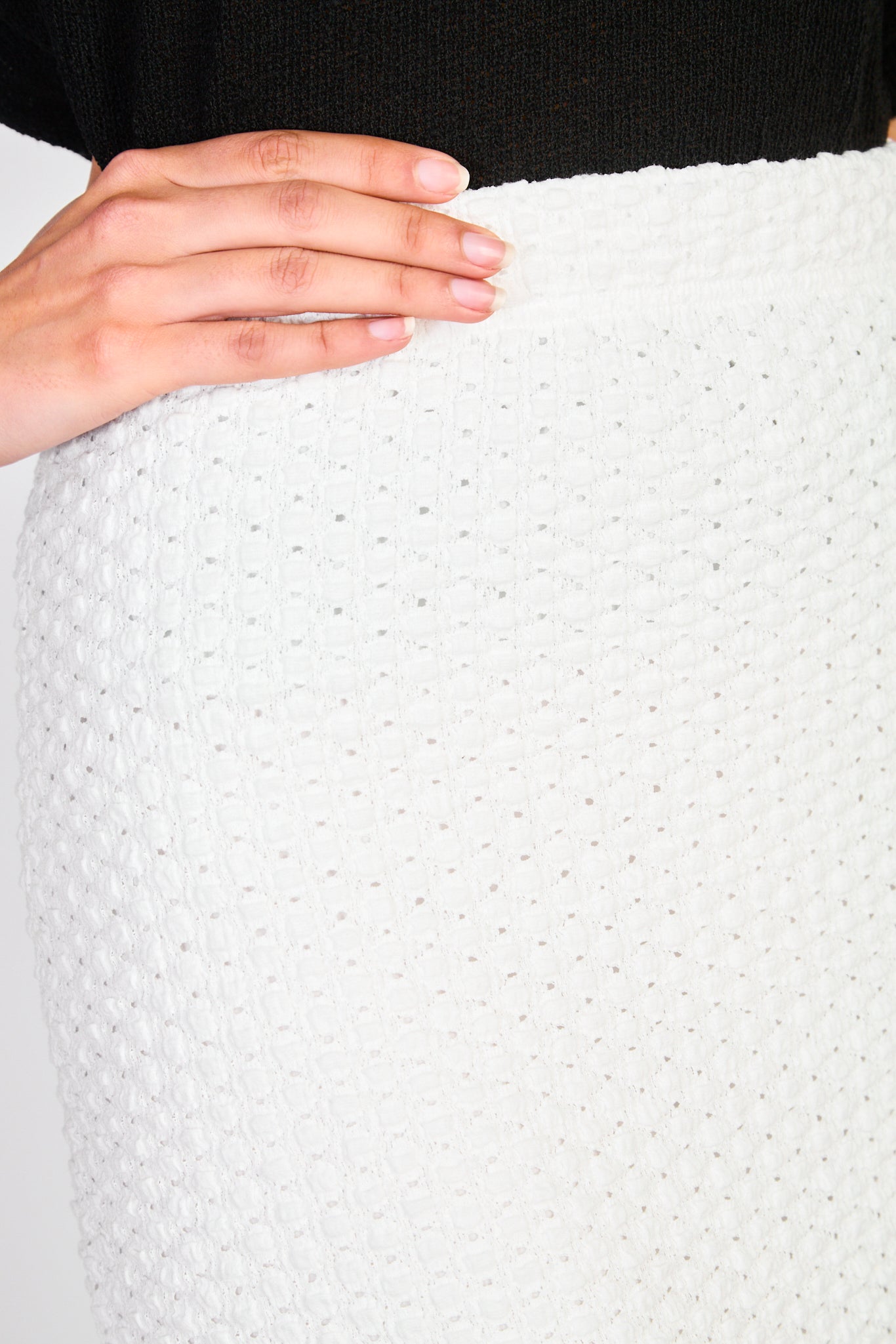 Ivory textured pencil skirt_3