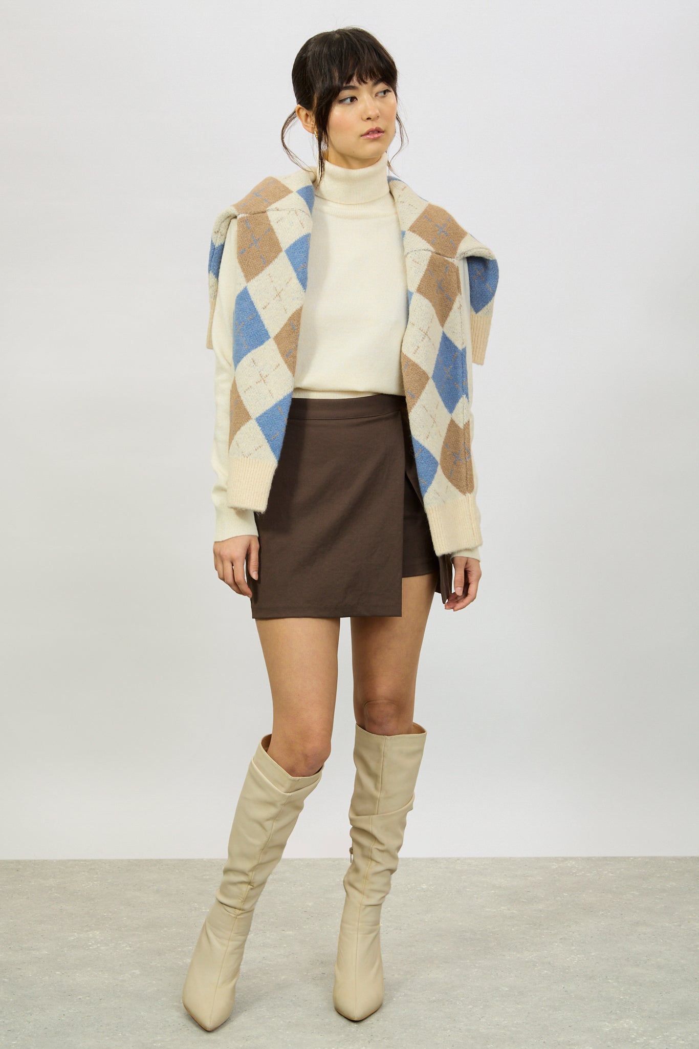 Ivory thick short knit turtleneck_4