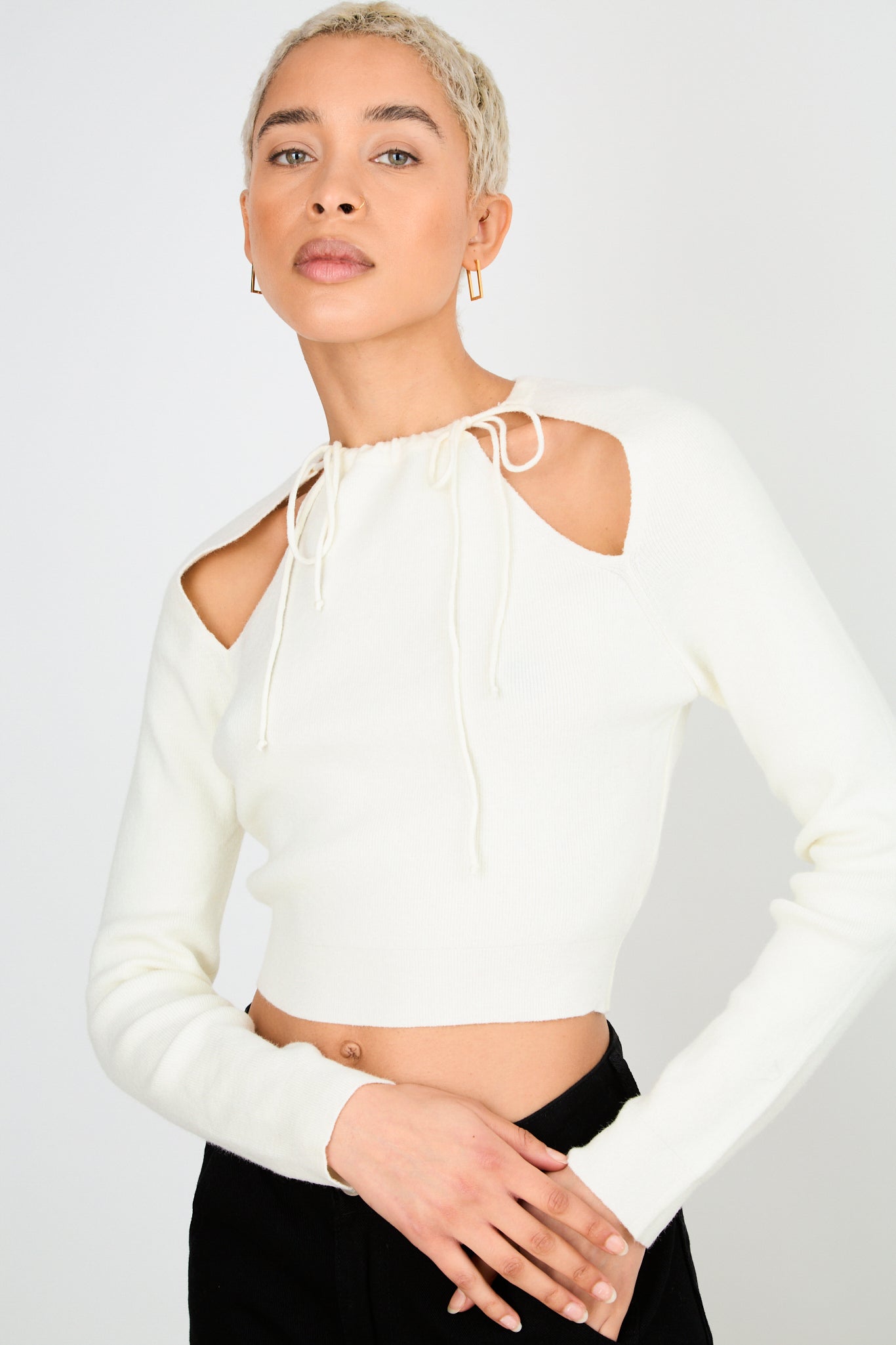 Ivory tied double slit knit top_1