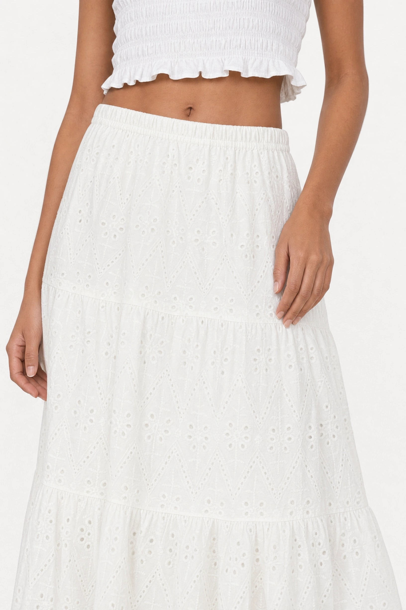 Ivory eyelet tiered skirt_3