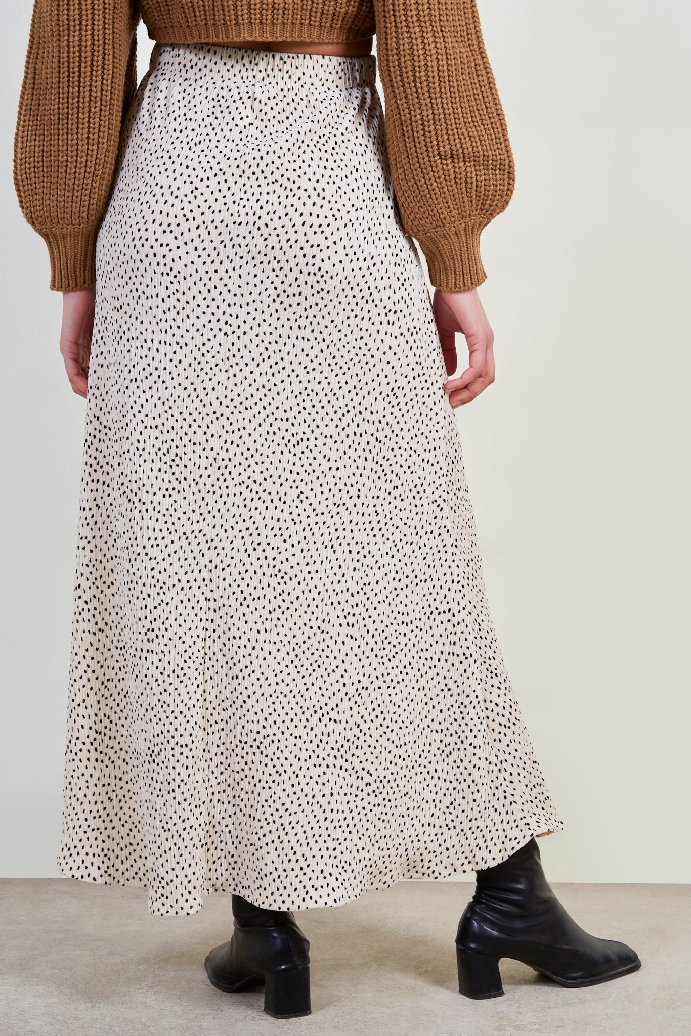 Ivory and black polka dot ribbed velvet maxi skirt_4