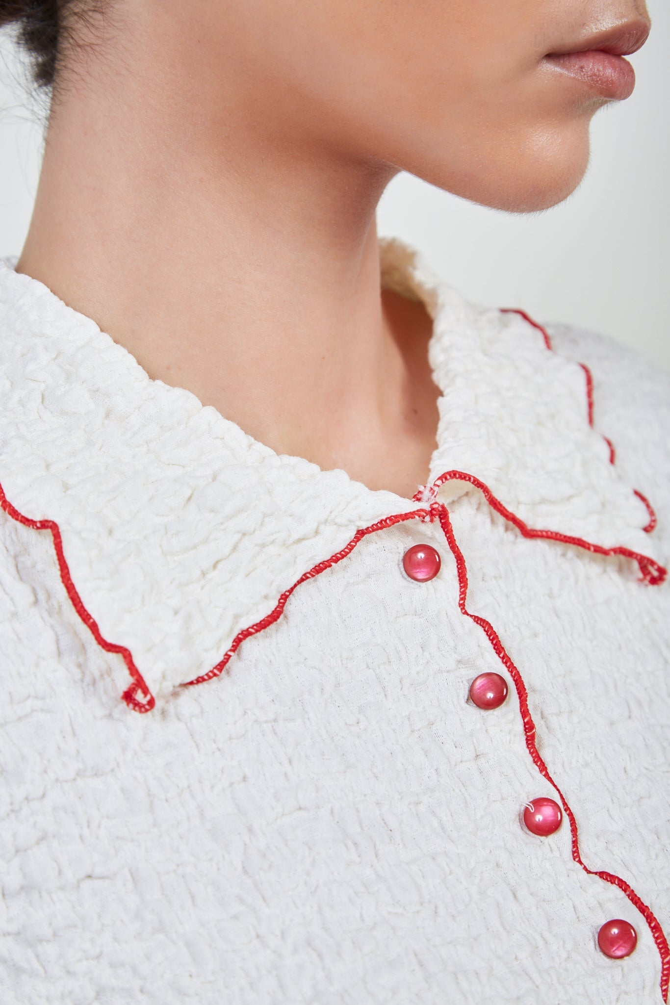 Ivory and red trim button up top_5