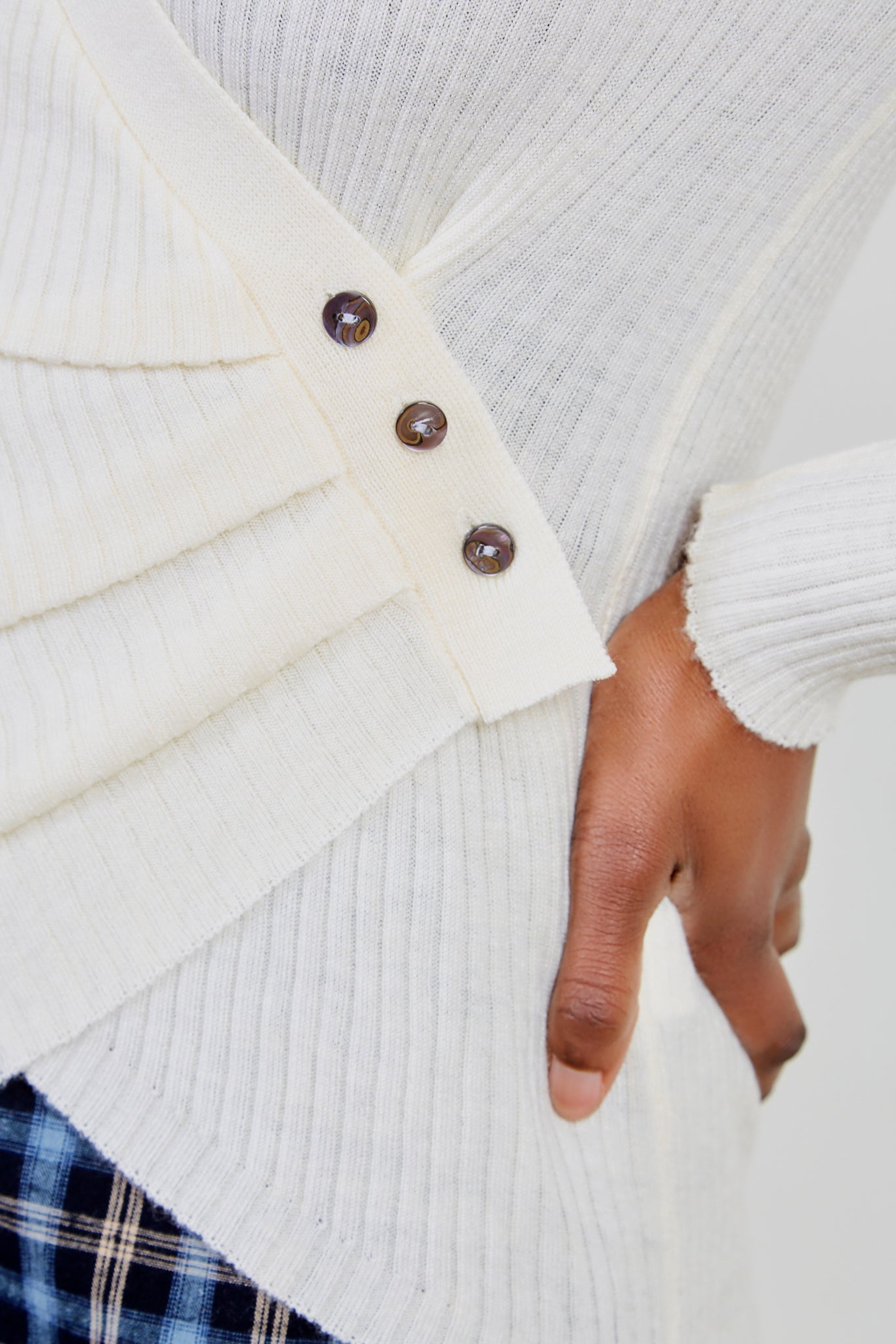 Ivory side button knit top_4