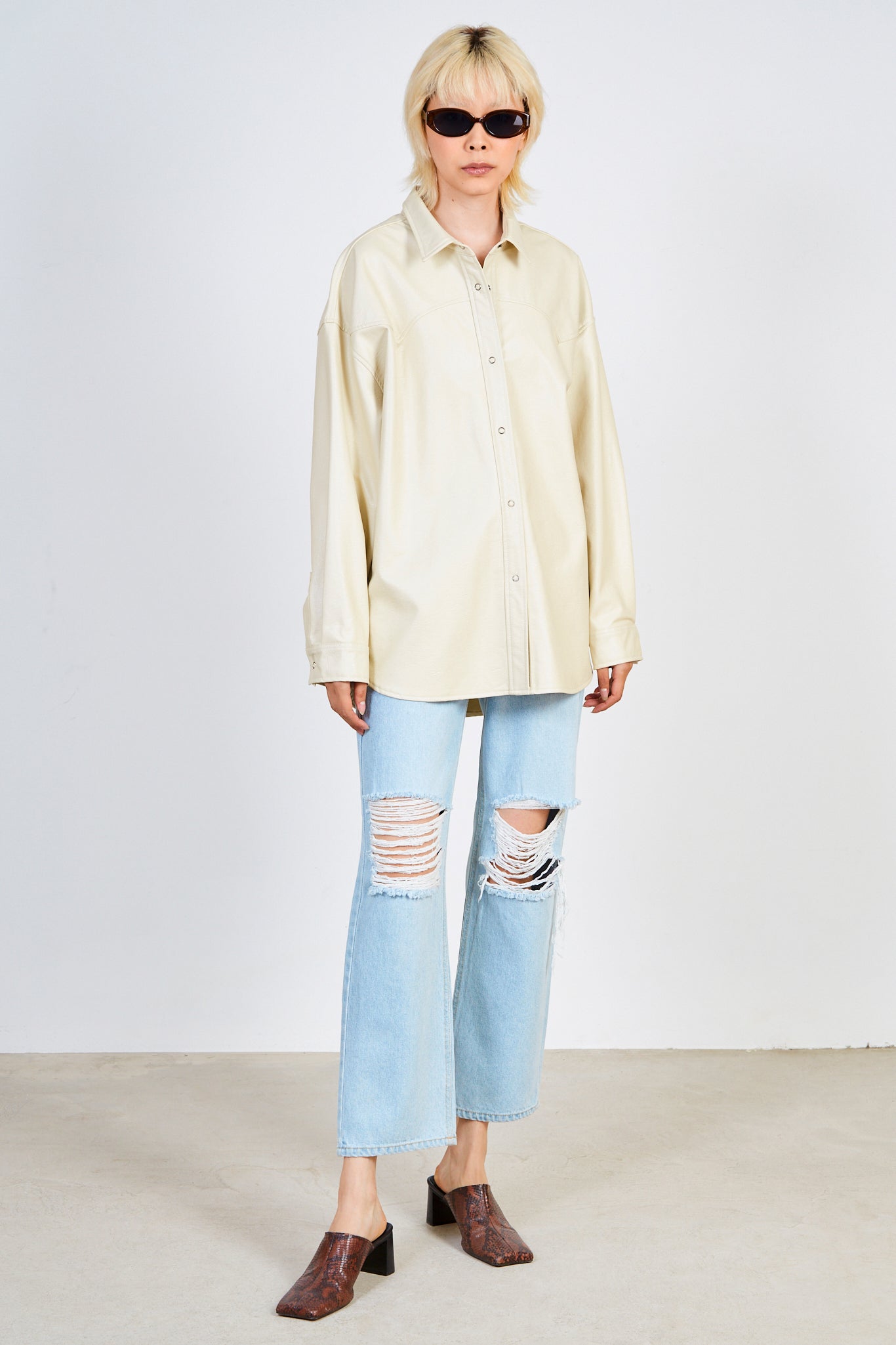 Ivory vegan leather oversized shirt jacket_3