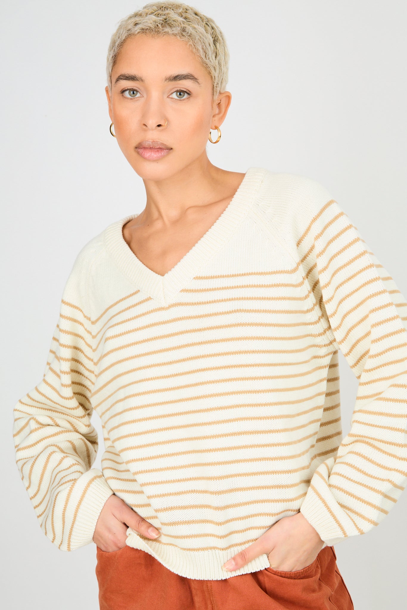 Cream and beige striped V neck jumper_1
