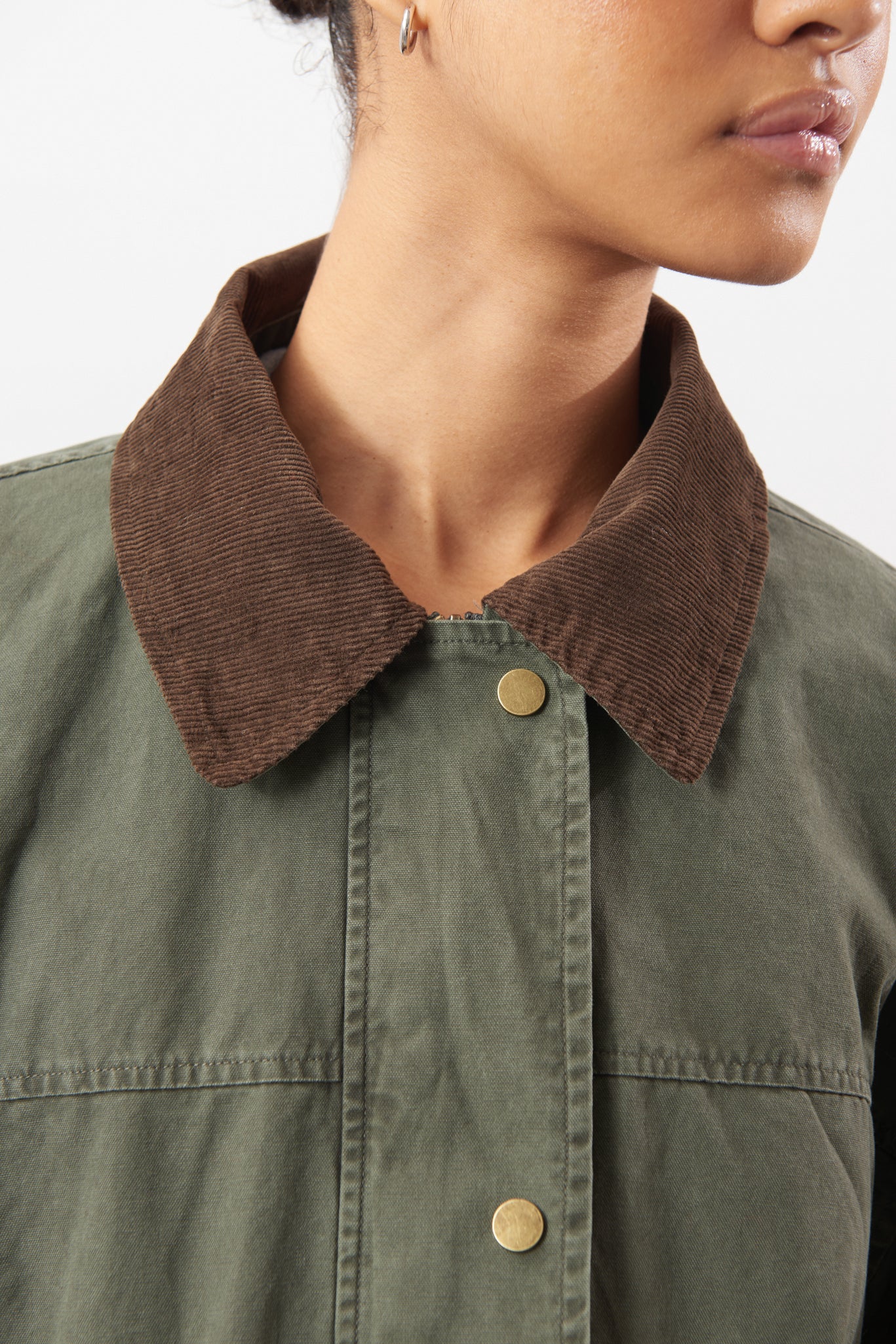 Khaki and brown contrast cord collar large pocket jacket_4