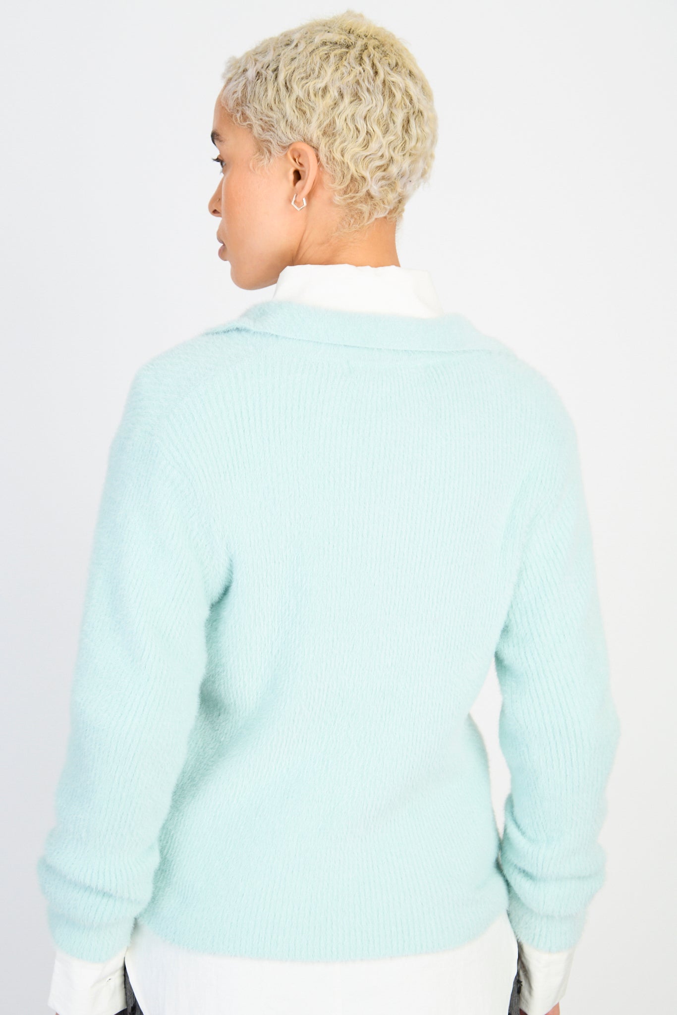 Light blue fuzzy collared cardigan_2