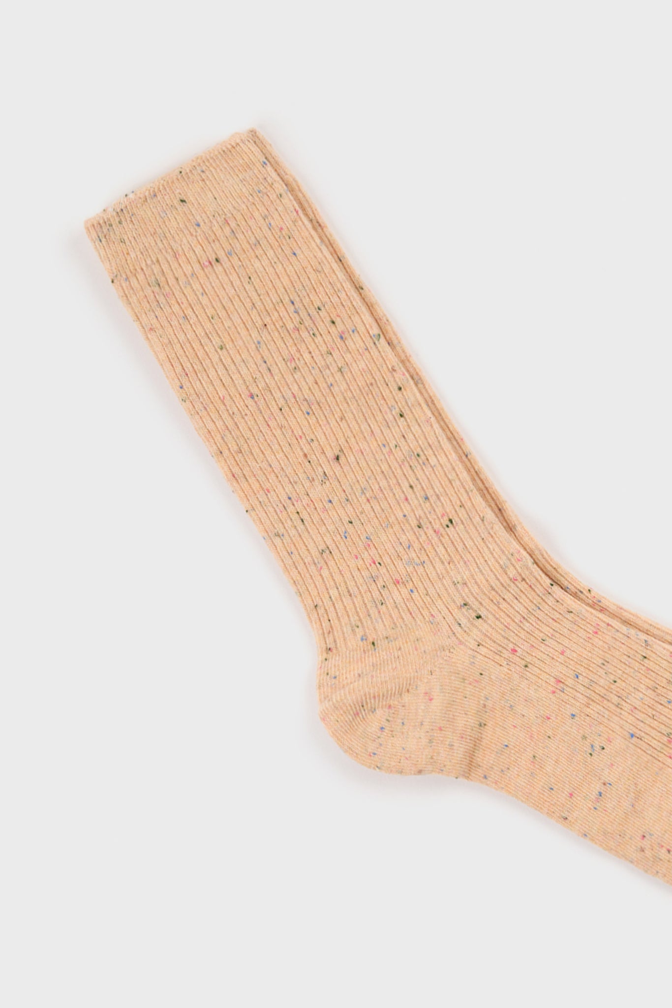 Light orange rainbow fleck ribbed socks_2