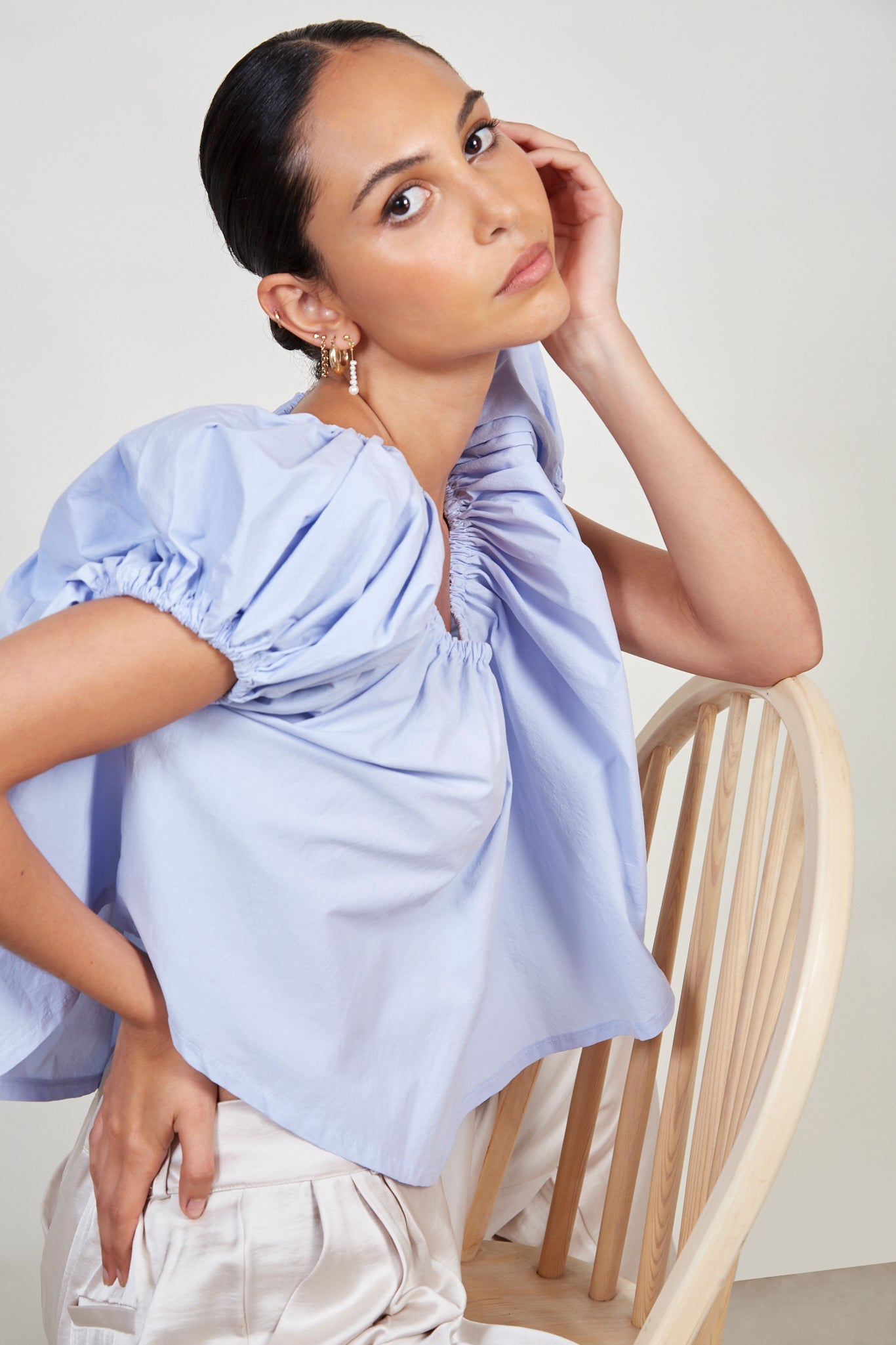 Light blue ruched trim off shoulder top_4