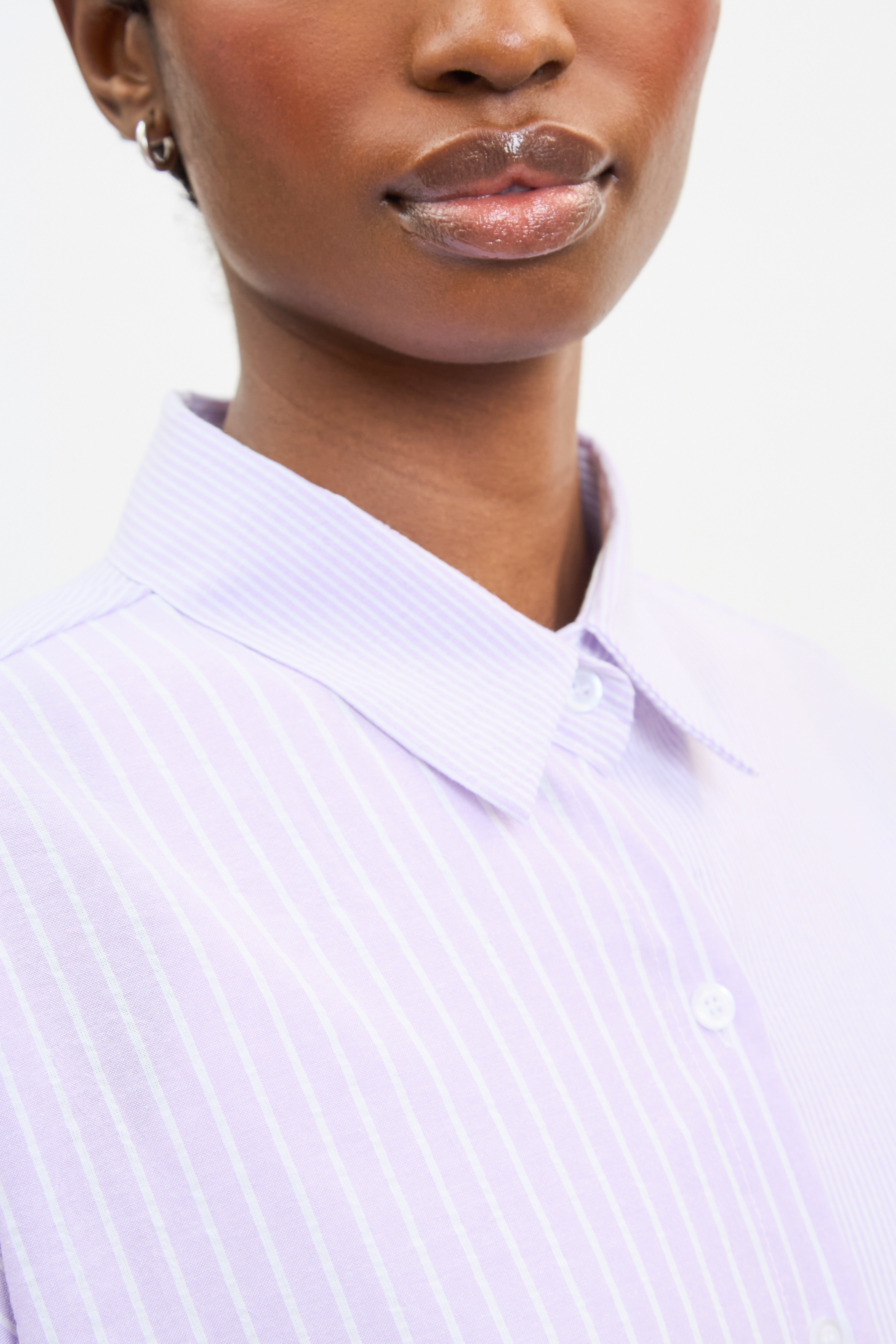 Lilac and white multi striped shirt_3