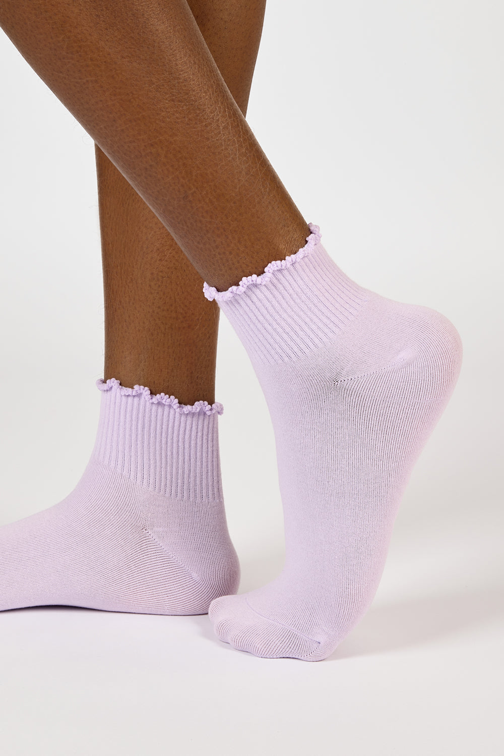 Lilac lettuce trim ankle socks_1