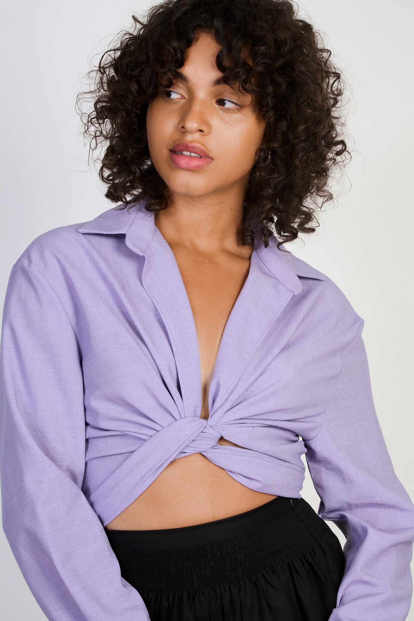 Lilac linen plunging tie front shirt_1