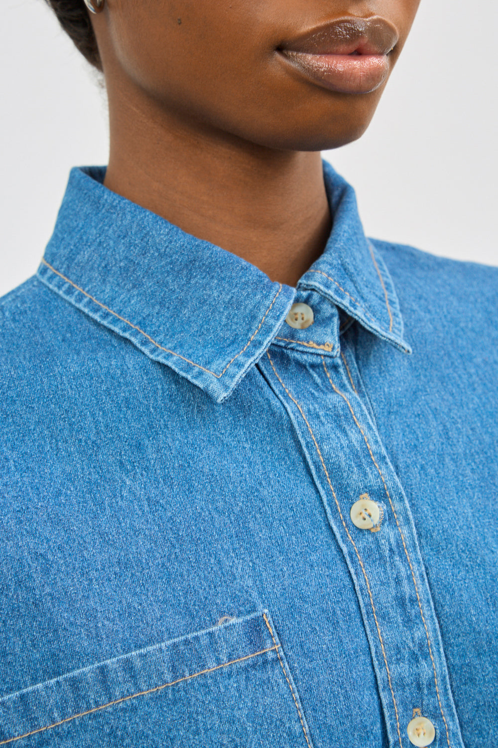 Mid blue denim short pocket front shirt_5