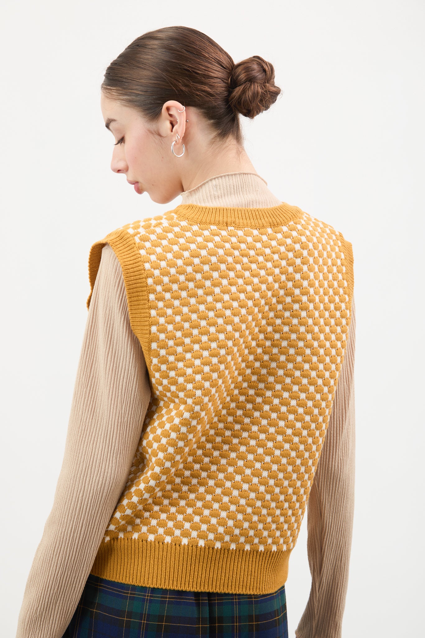 Mustard and ivory intarsia dots sweater vest_2