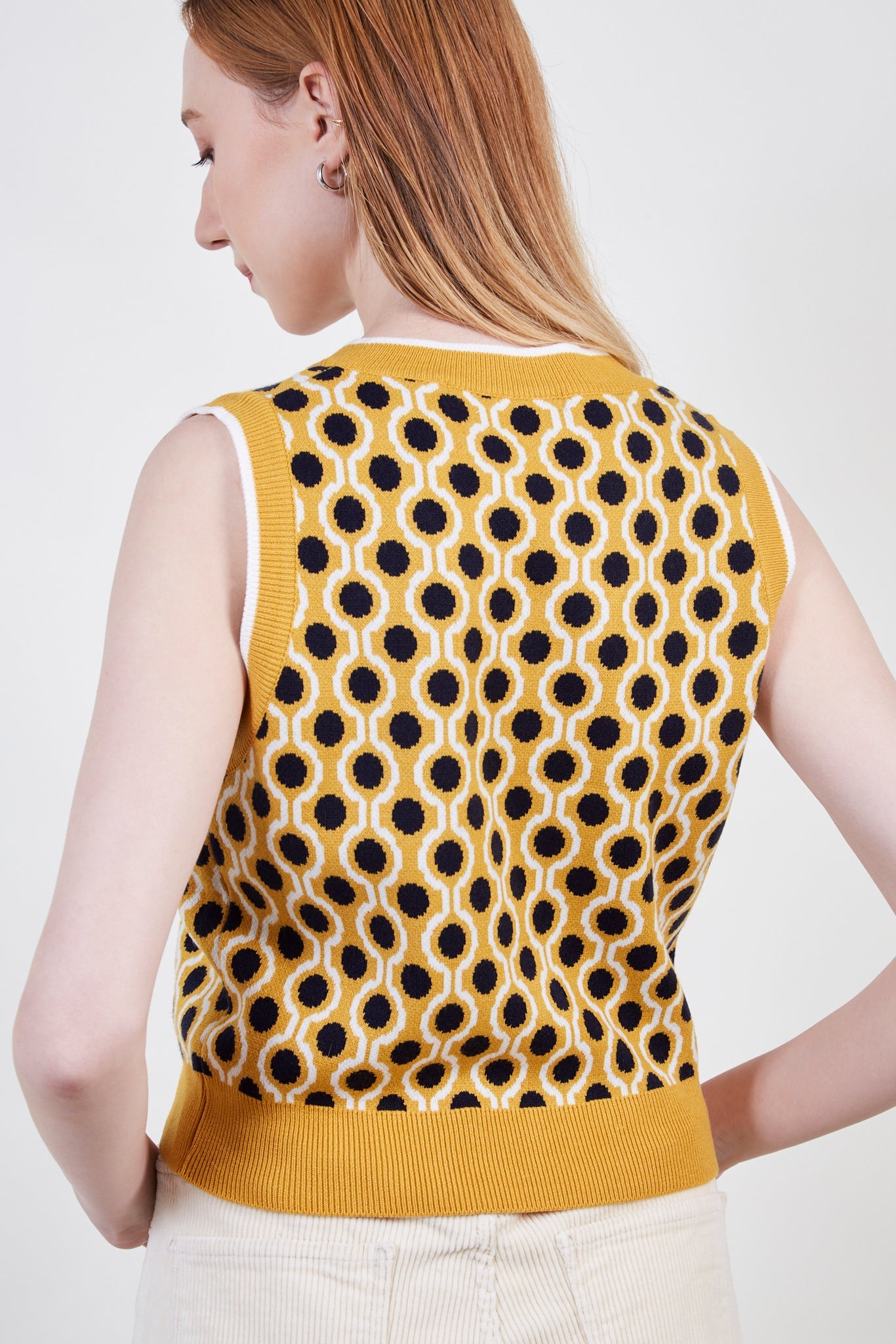 Mustard and ivory geometric circles knit vest_4