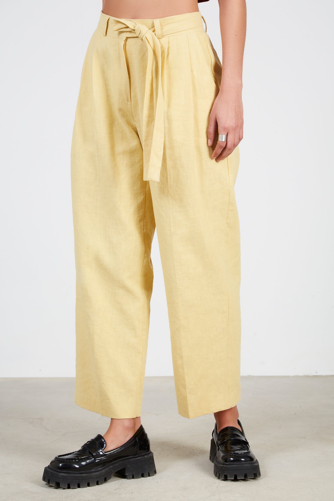 Mustard linen tie waist trousers_1