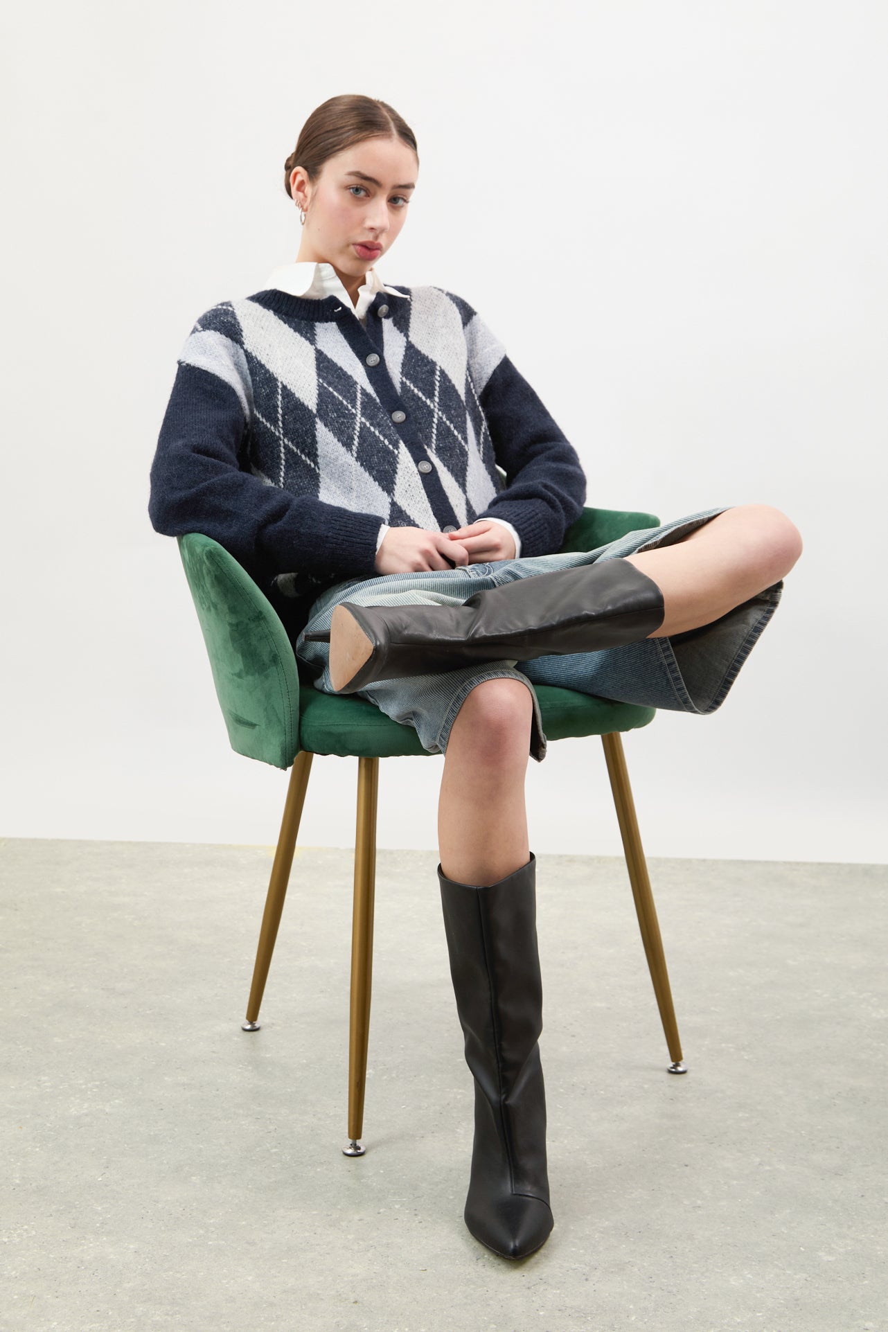 Navy blue and grey argyle alpaca wool blend cardigan_4