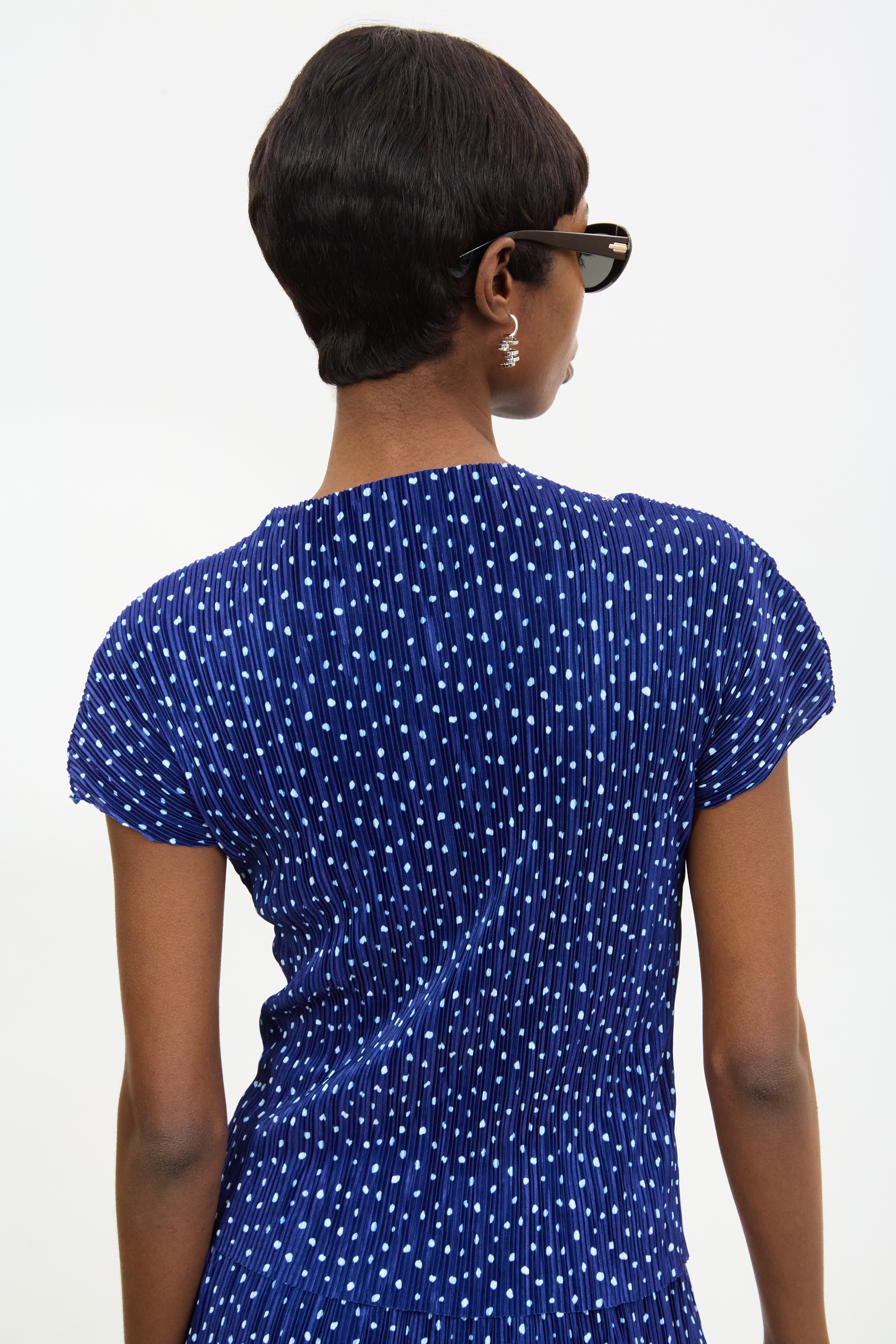 Navy blue and ivory polka dot ribbed short sleeved top_2