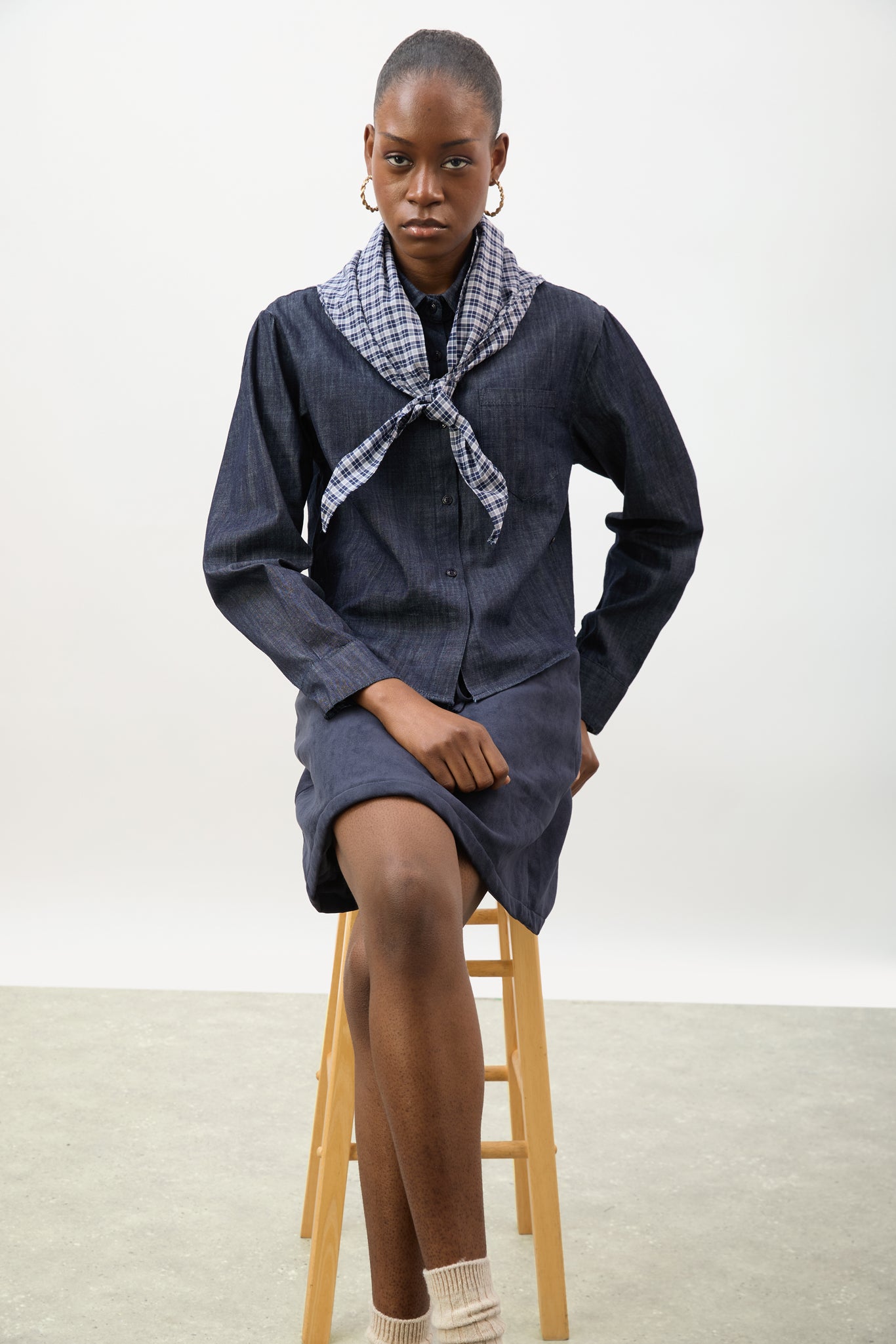 Navy vegan suede mini skirt_5