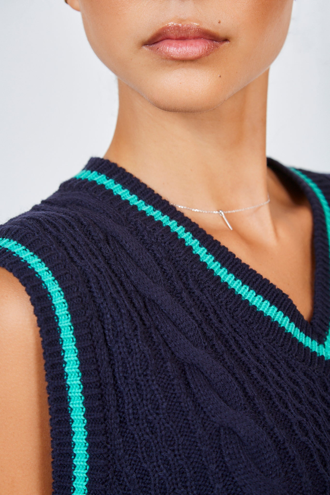 Navy and green varsity trim sweater vest_4