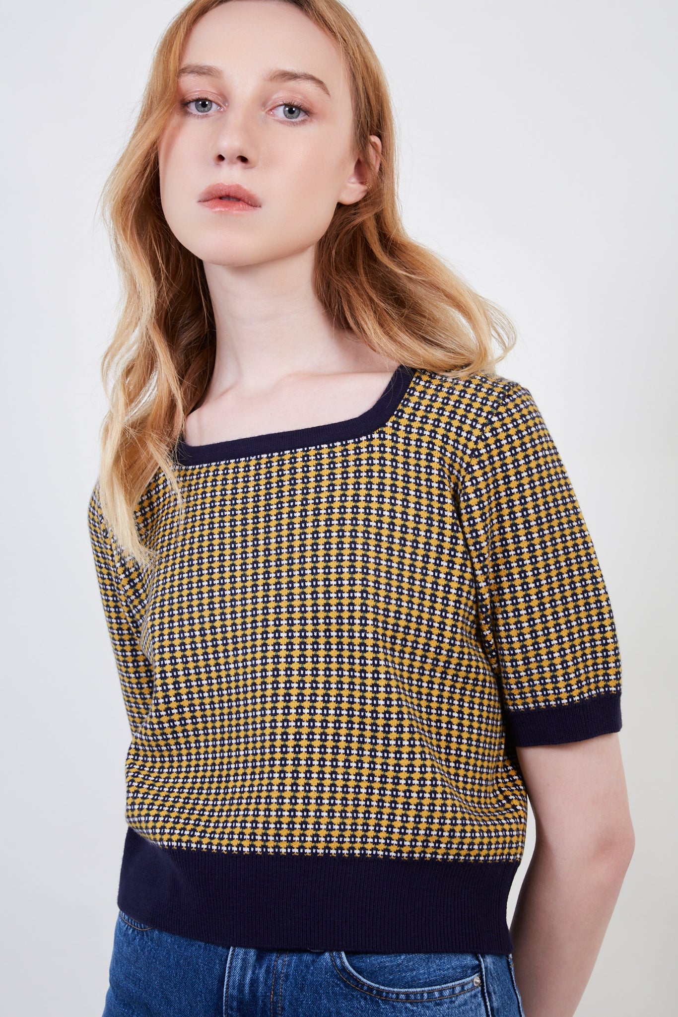 Navy and yellow dots knit tee_5