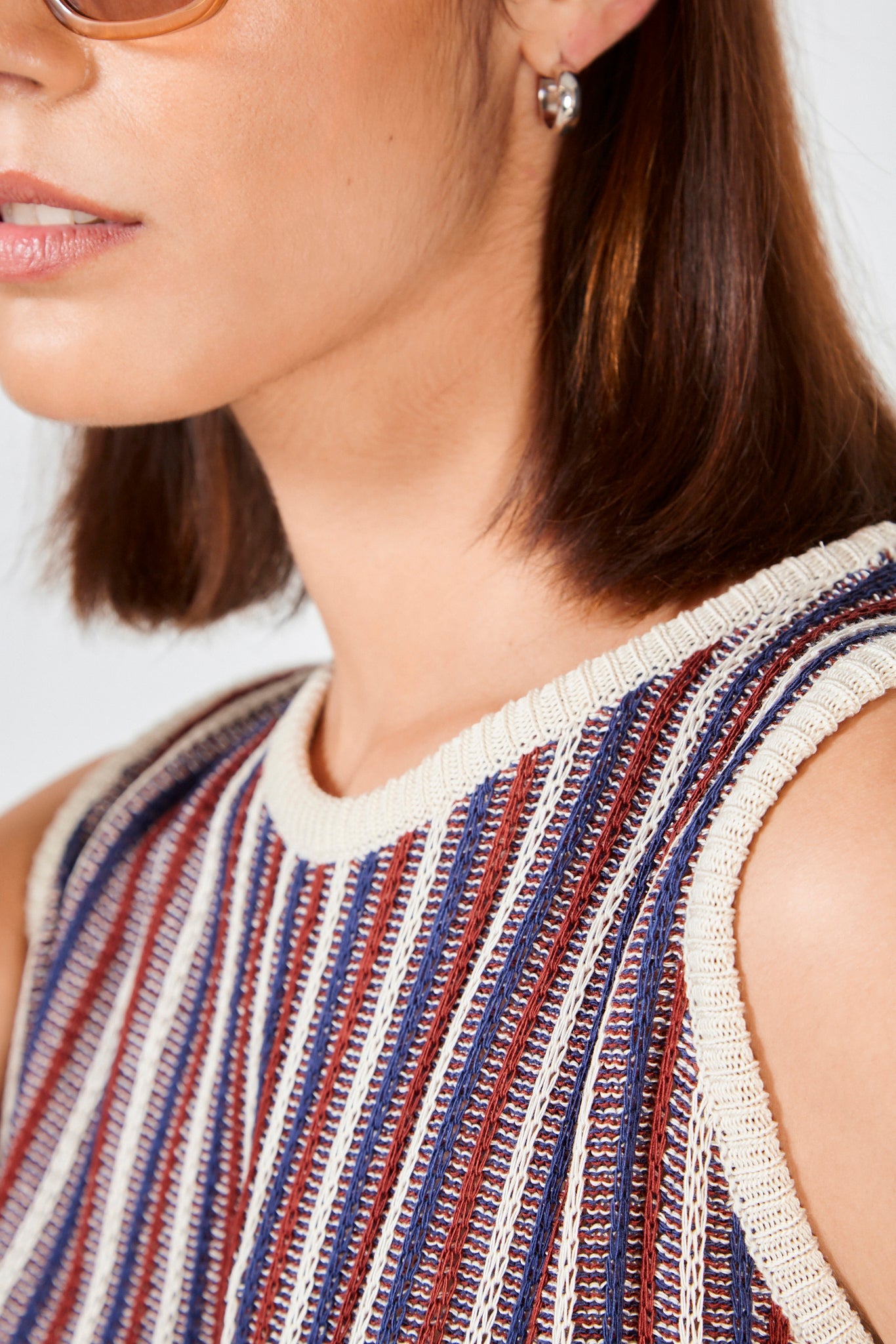 Navy burgundy and cream vertical stripe knit vest_5