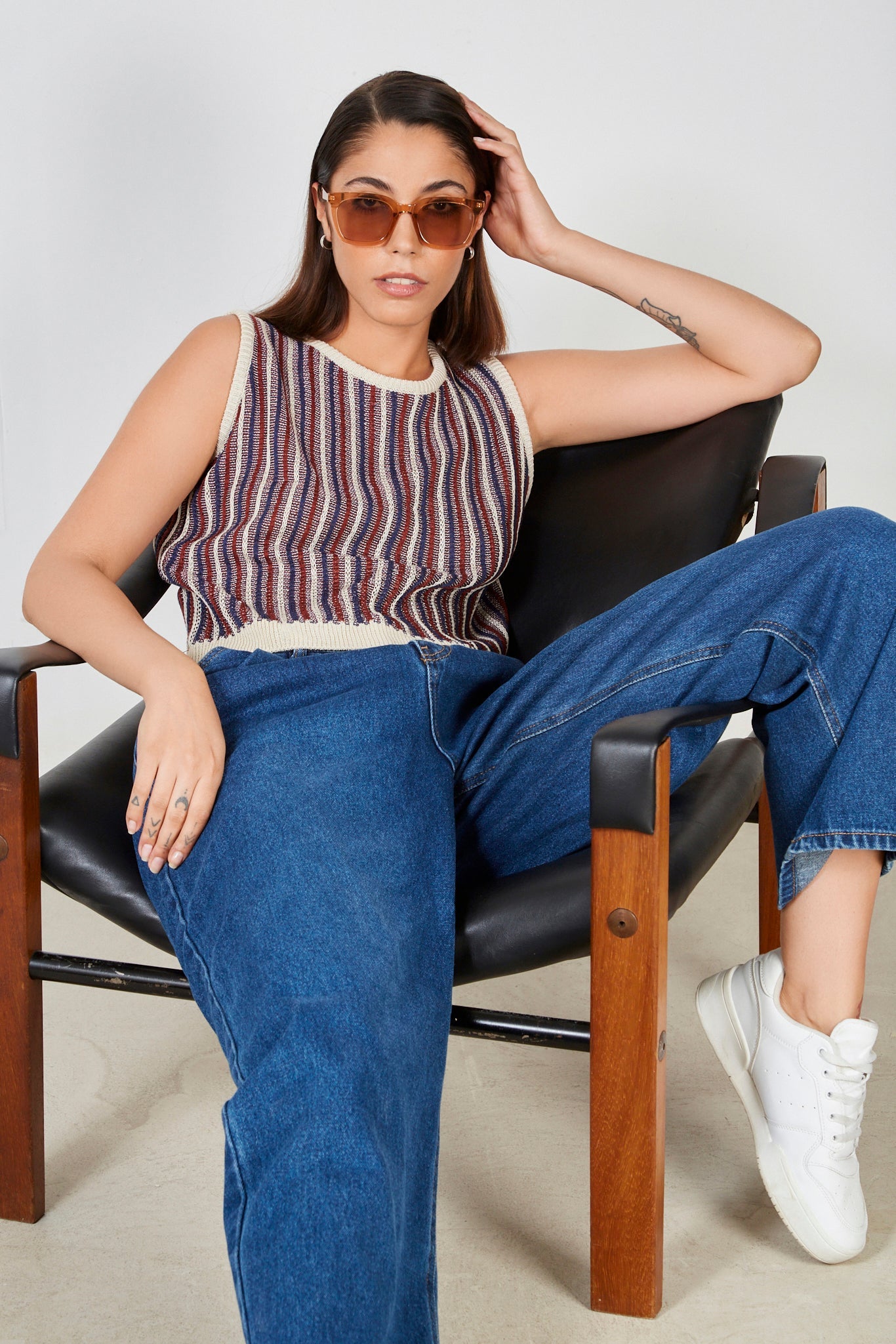 Navy burgundy and cream vertical stripe knit vest_4