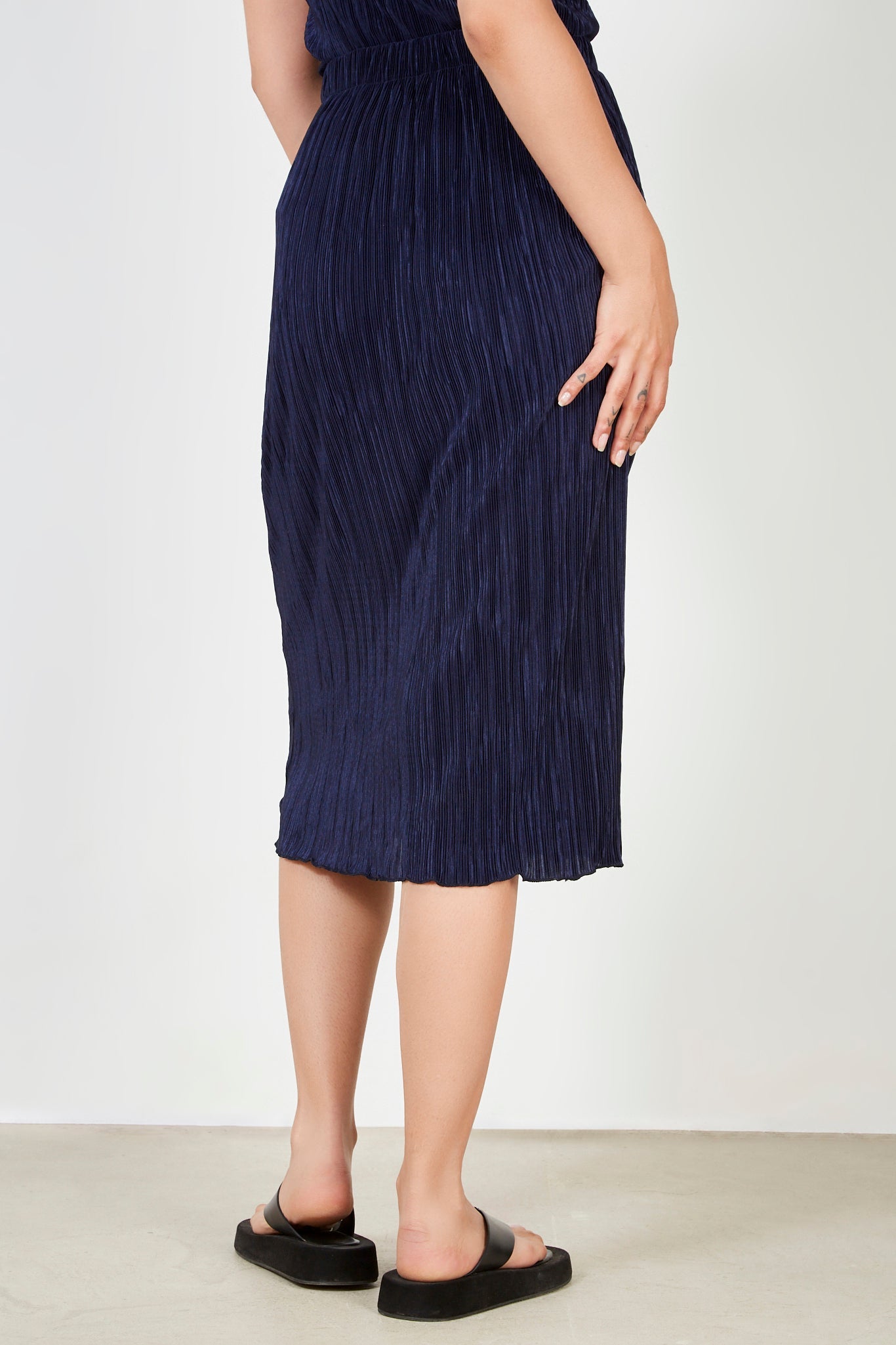 Navy ribbed skirt_2
