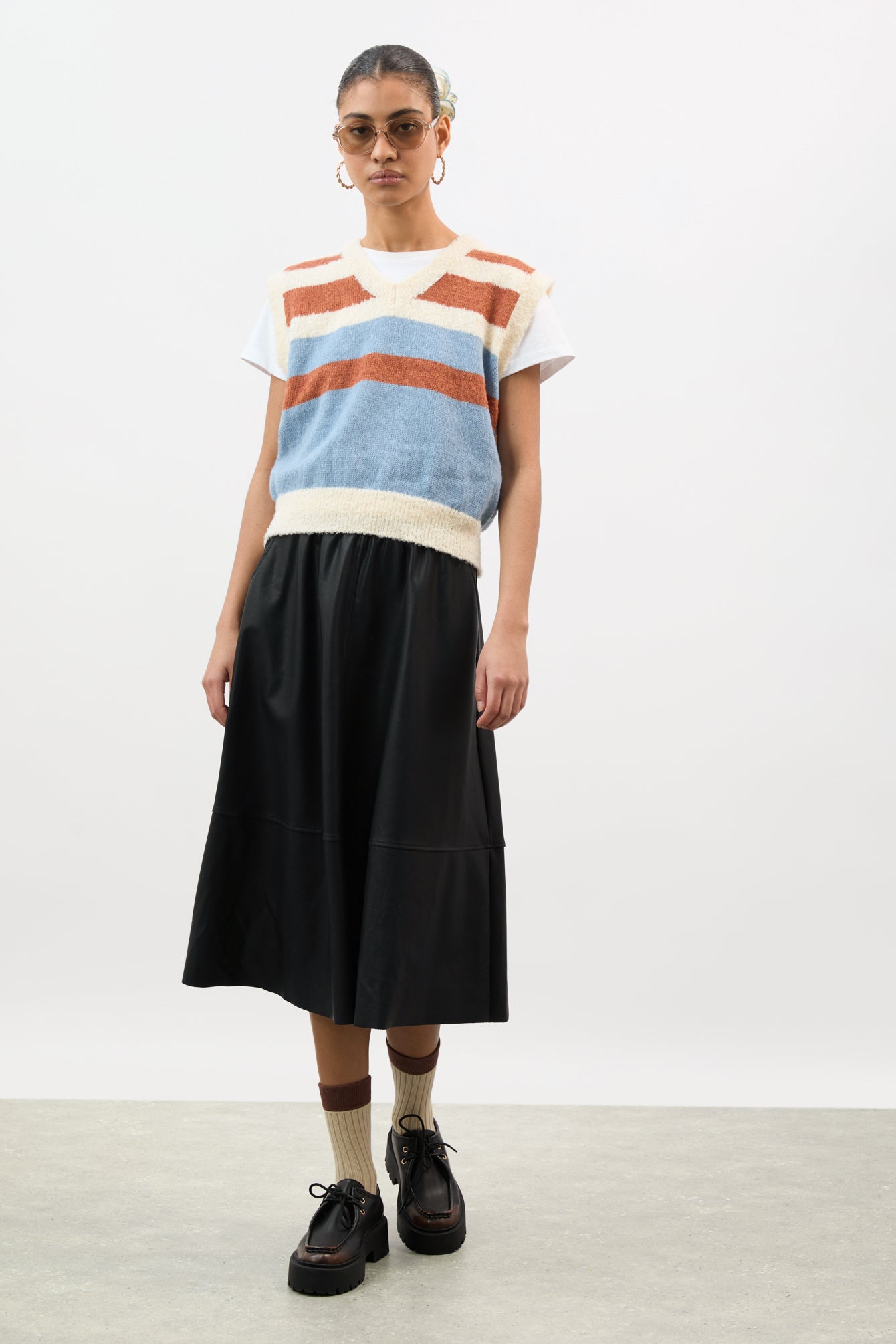 Orange and blue textured striped wool blend sweater vest_4