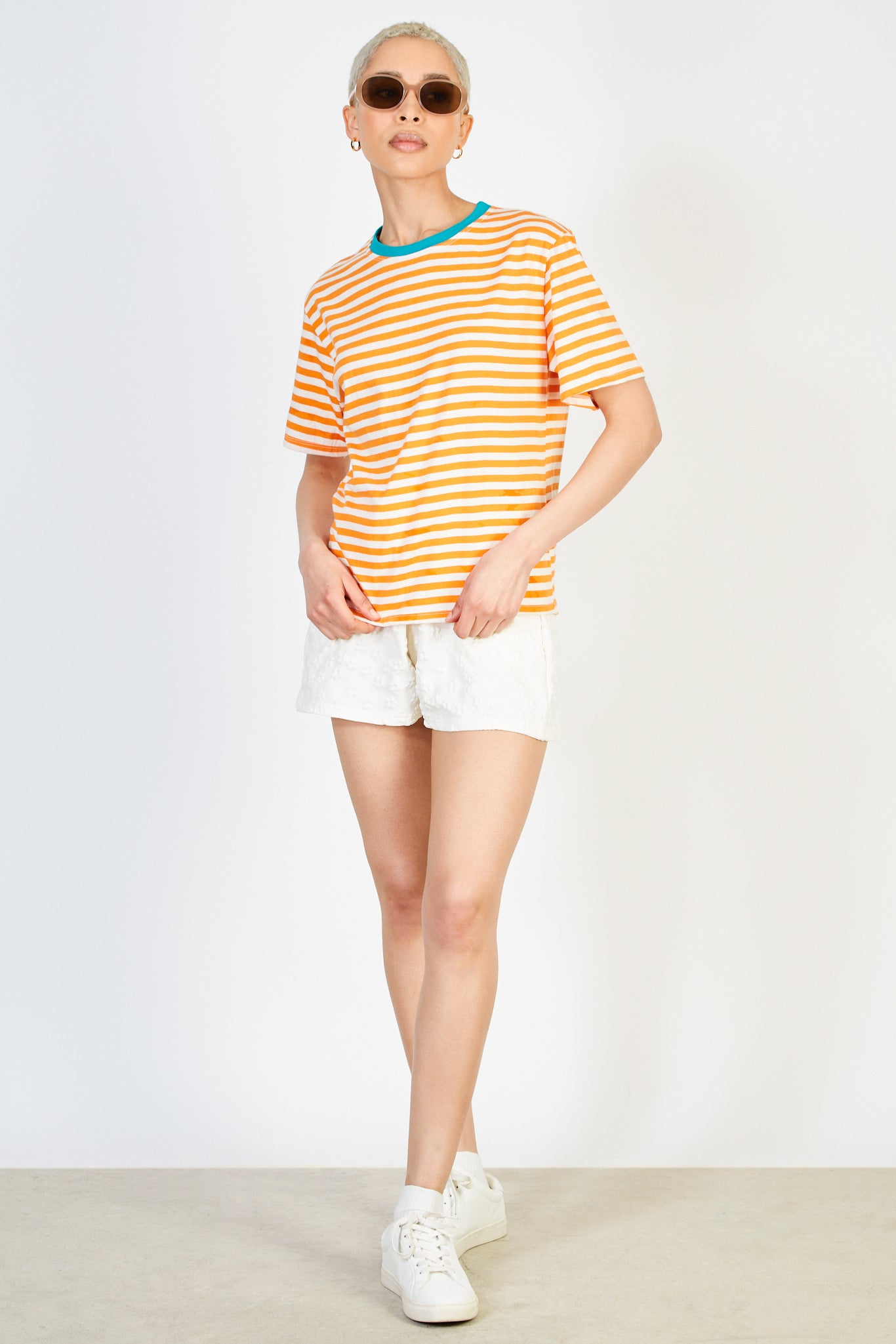Orange striped teal collar tee_2