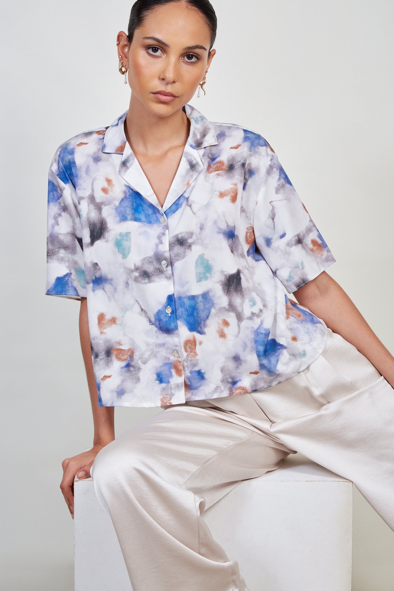 Orange and blue watercolour print shirt_1