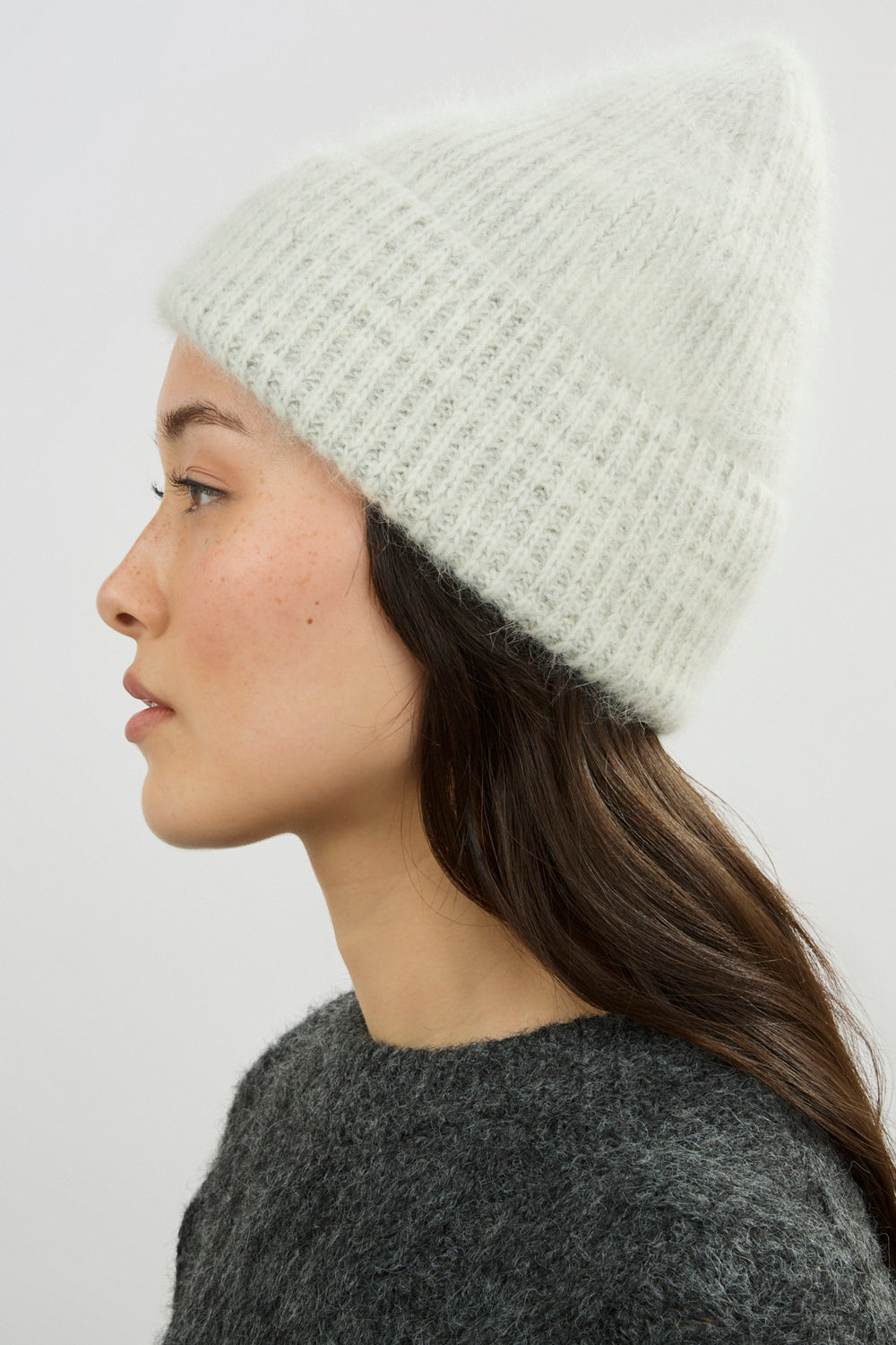 Pale grey ribbed angora blend beanie hat_2