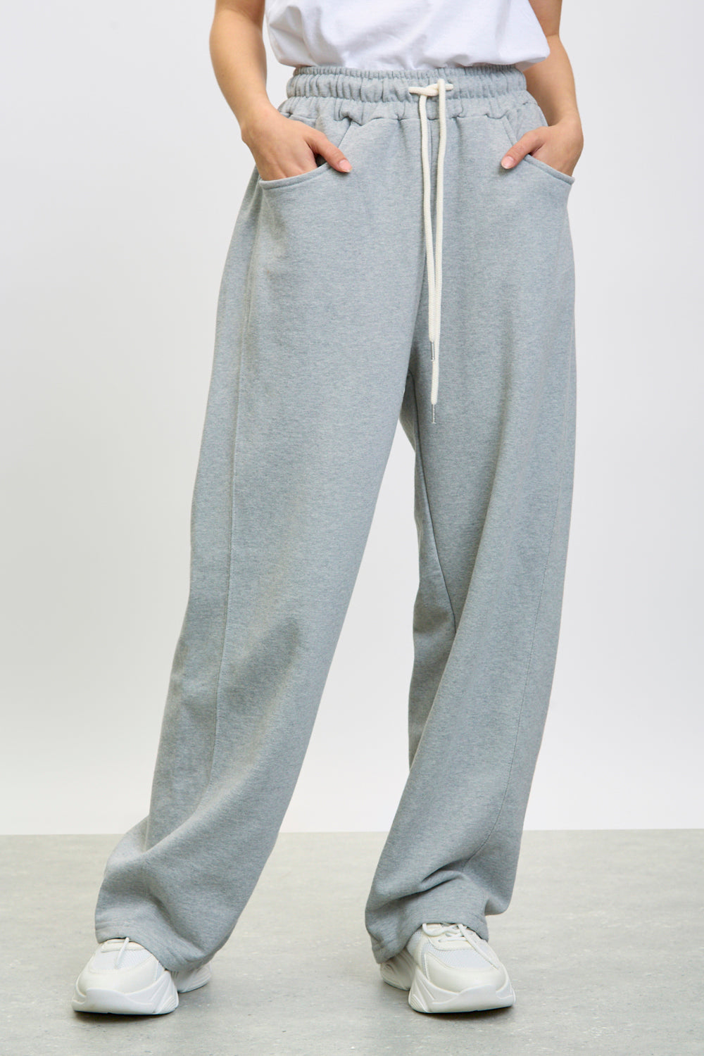 Pale grey side seam drawstring sweatpants_1