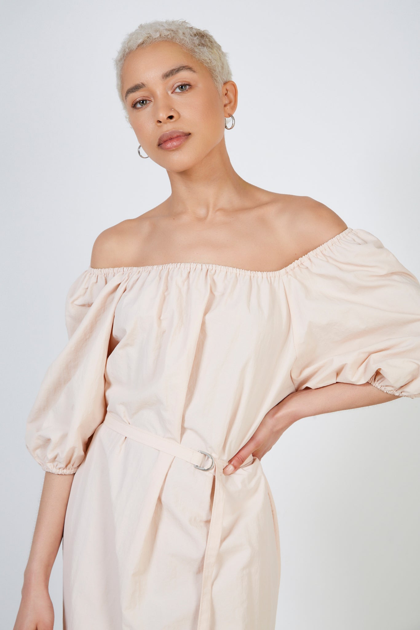 Pale pink puff sleeve belted off shoulder dress_3