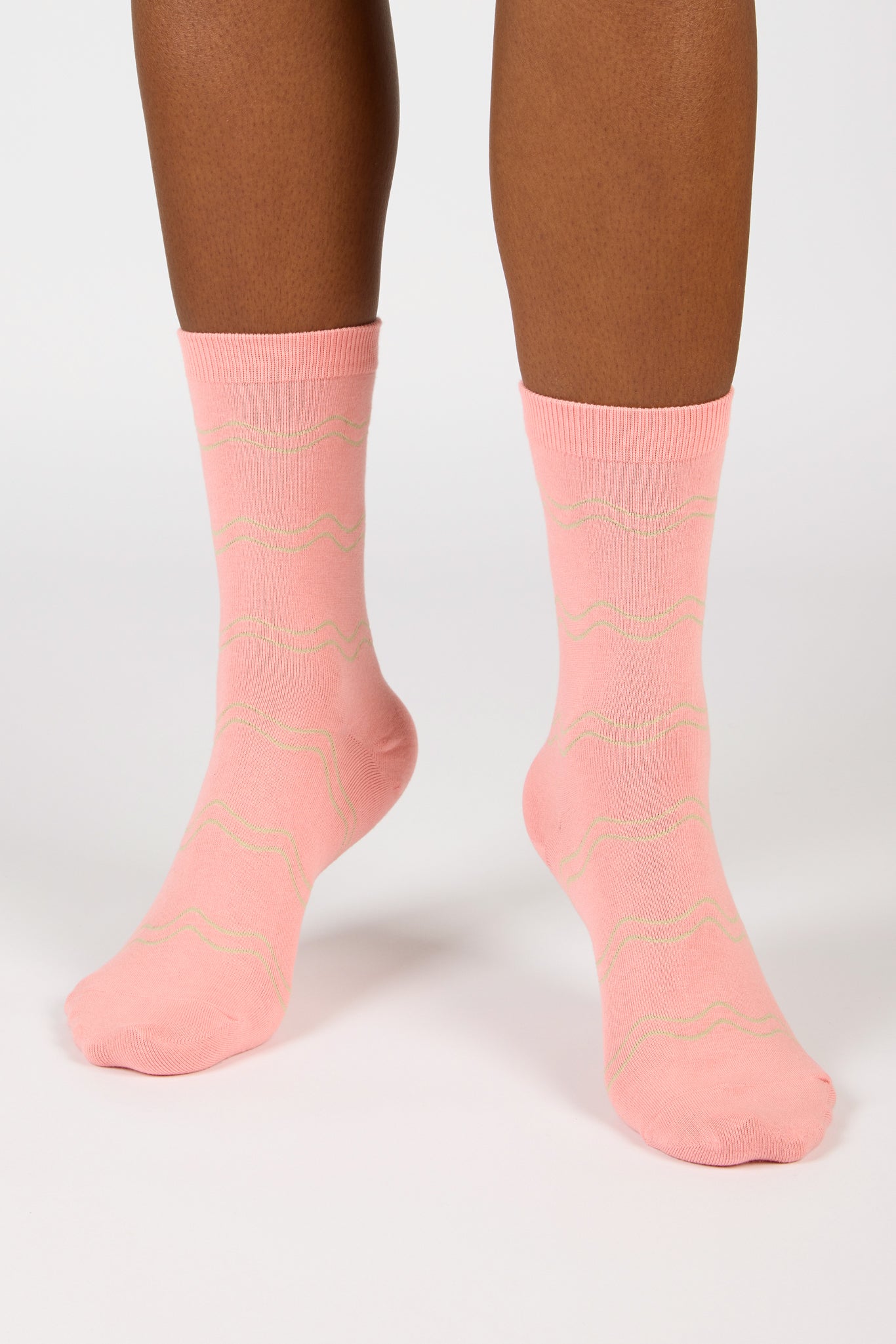 Pink and green double wave socks_4