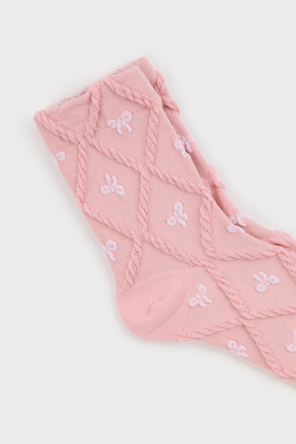 Pink and ivory tiny bow diamond texture socks_2