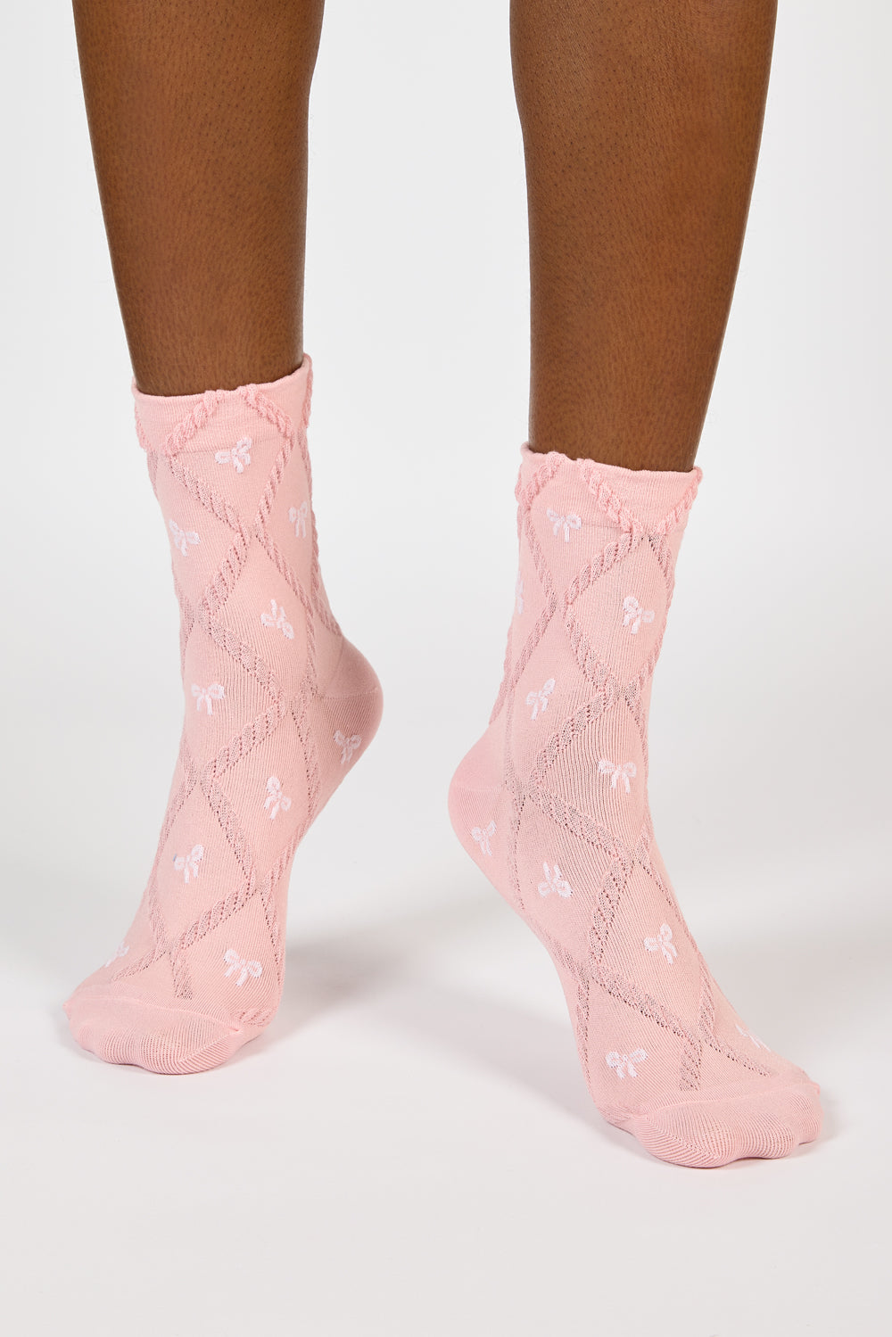 Pink and ivory tiny bow diamond texture socks_4